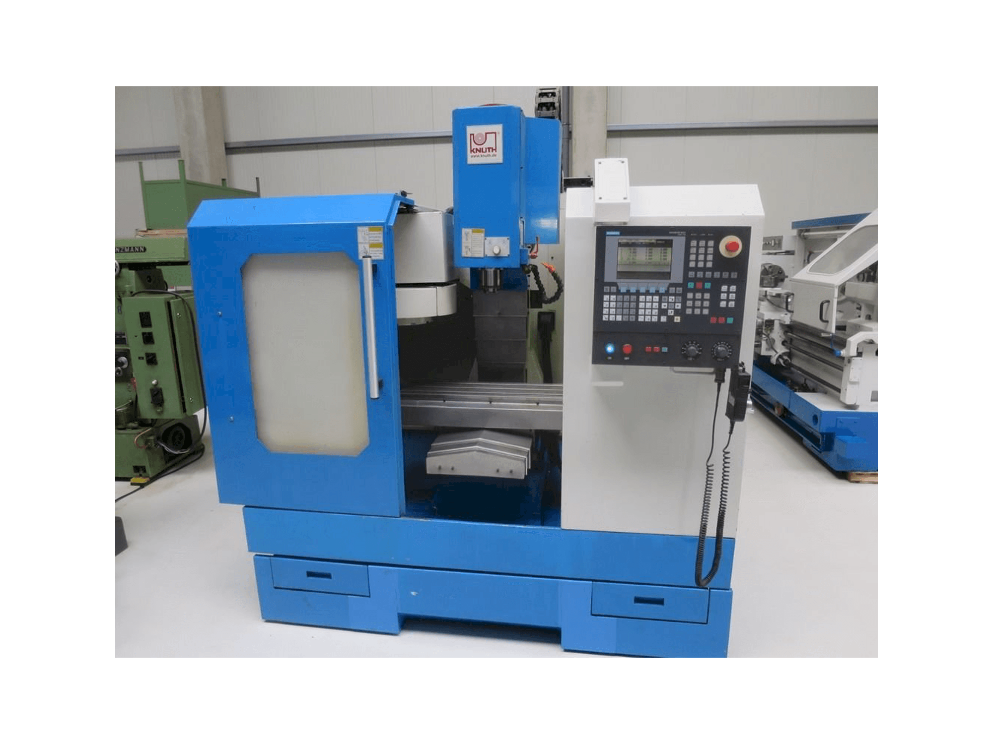 KNUTH EcoMill 350-maskinen framifrån
