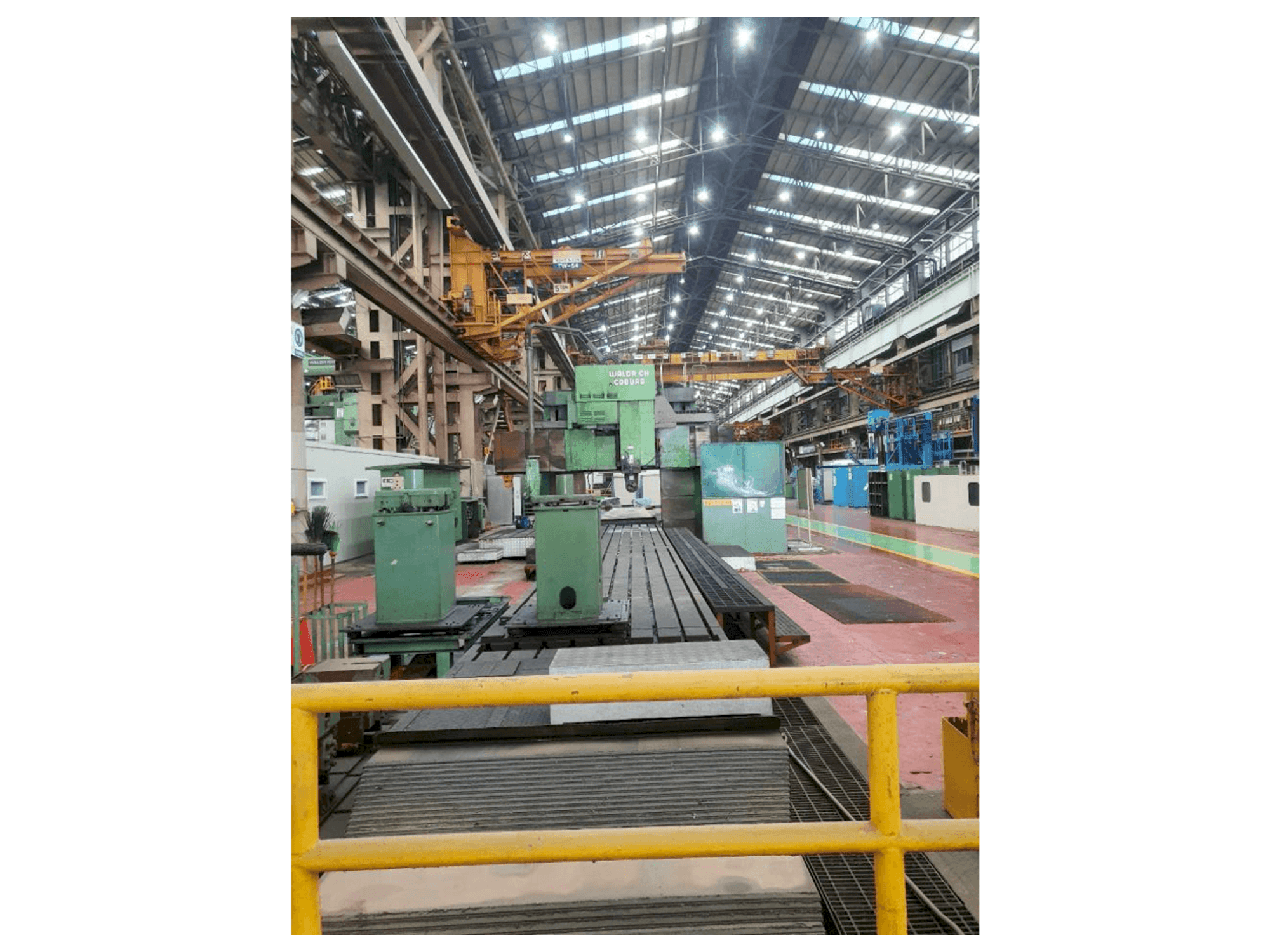 WALDRICH COBURG --maskinen framifrån