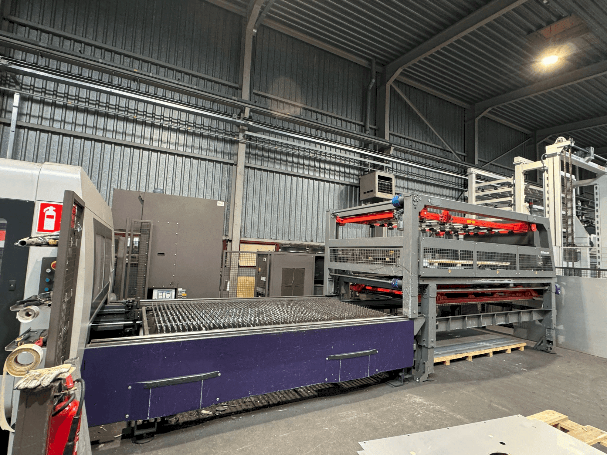 Bystronic ByTrans 3015 Standard-maskinen framifrån