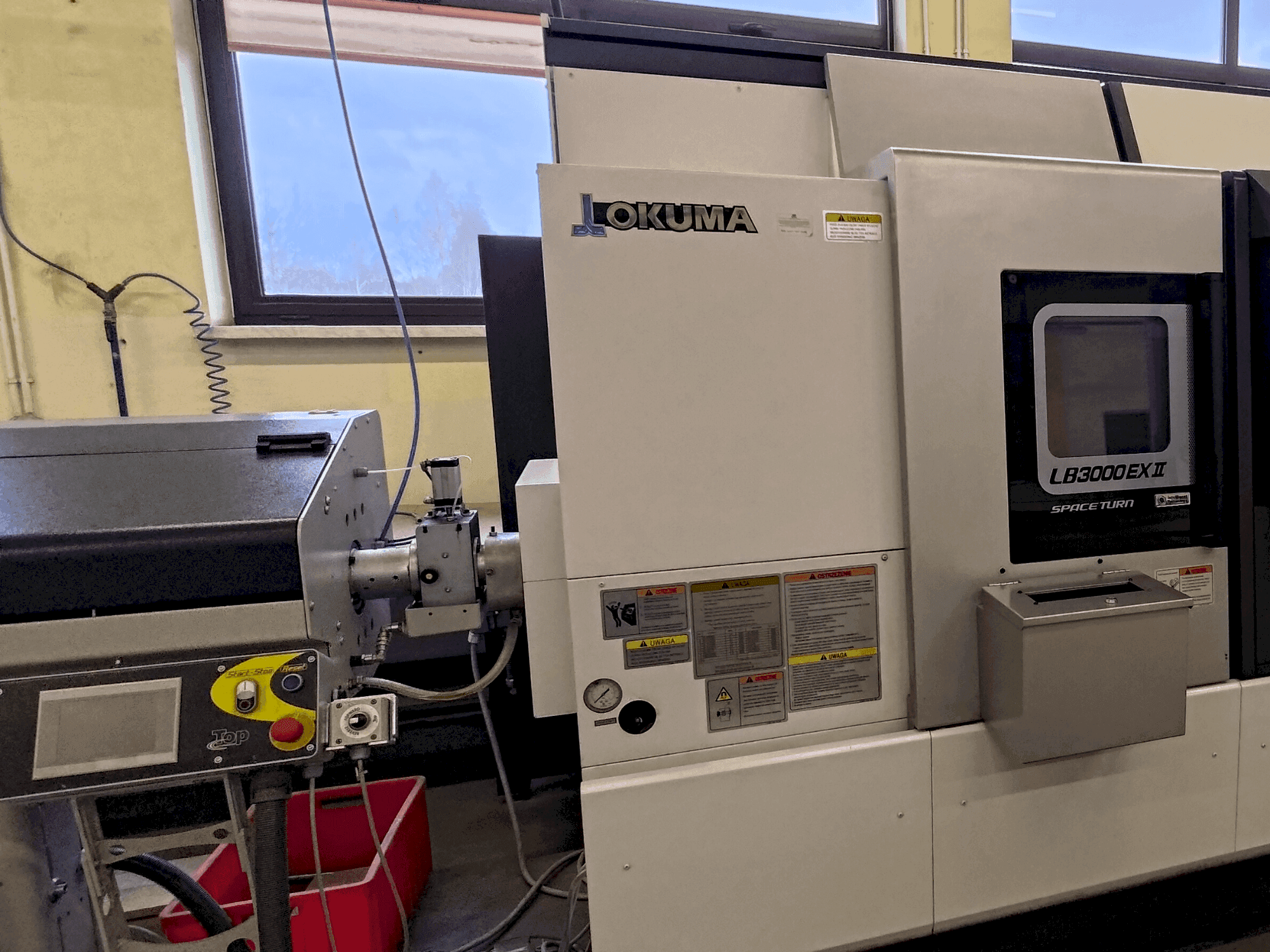 Okuma LB 3000 EXII MYW 450-maskinen framifrån