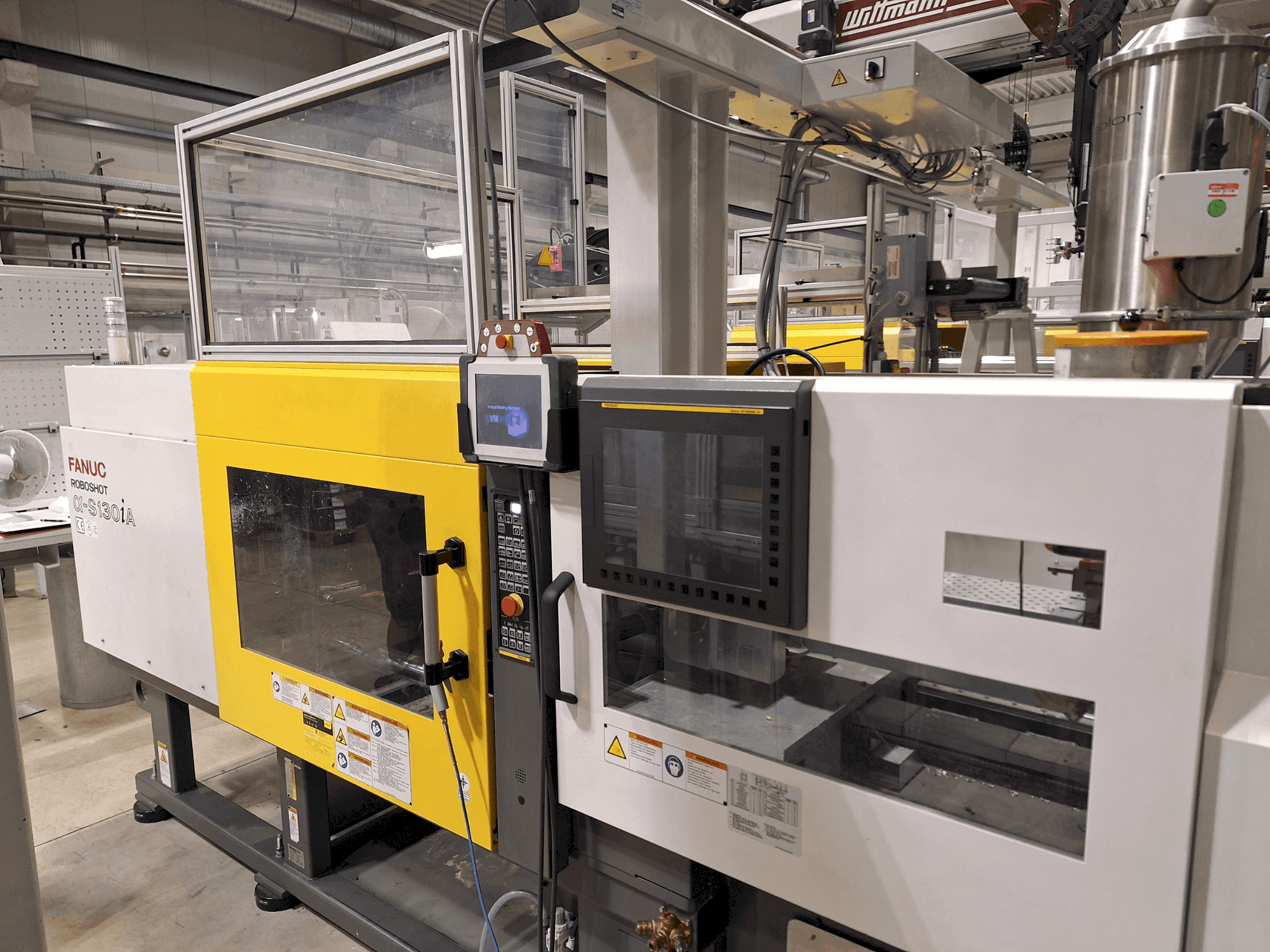 FANUC Roboshot S130iA-maskinen framifrån