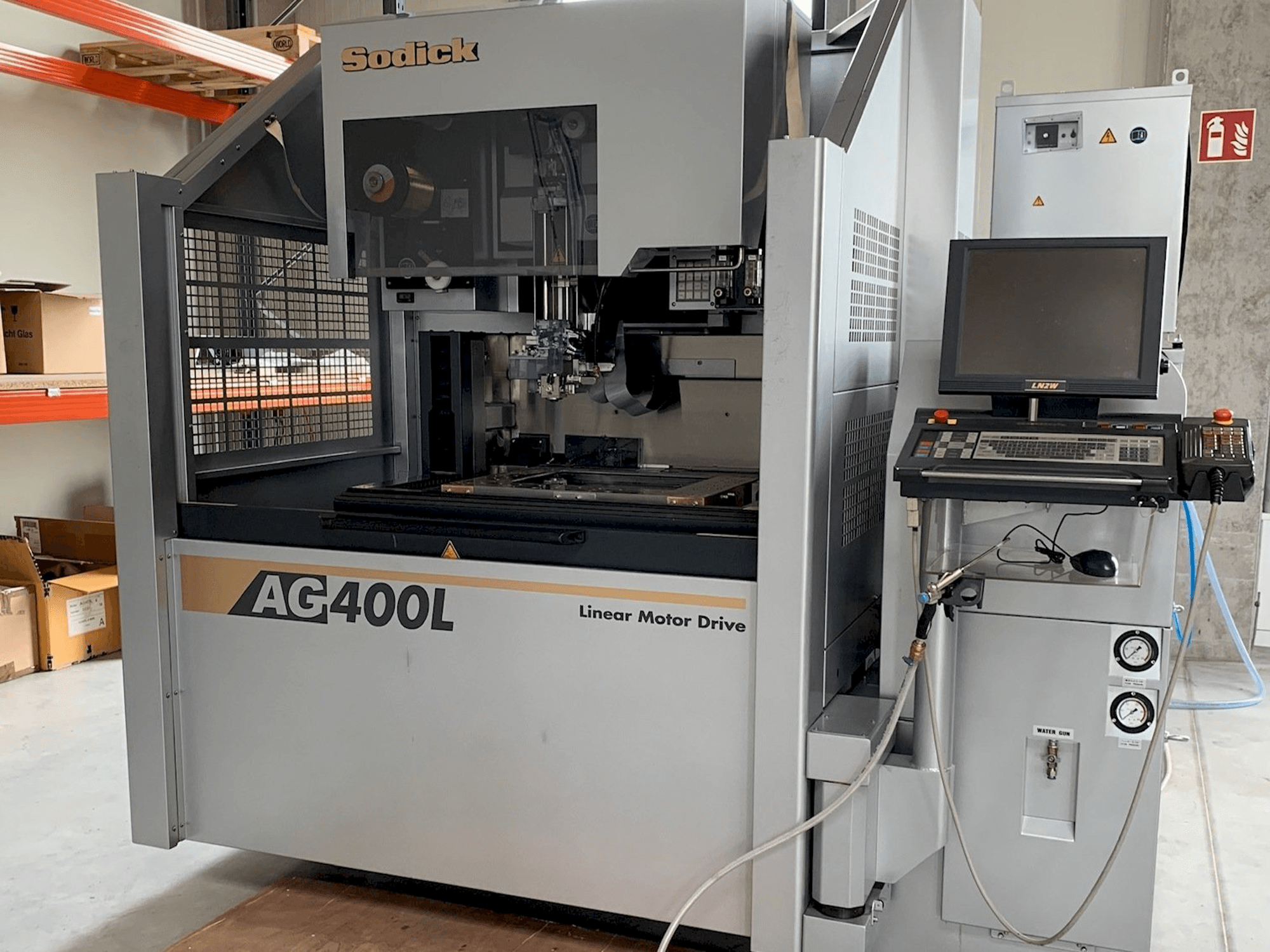 Sodick AG400L-maskinen framifrån