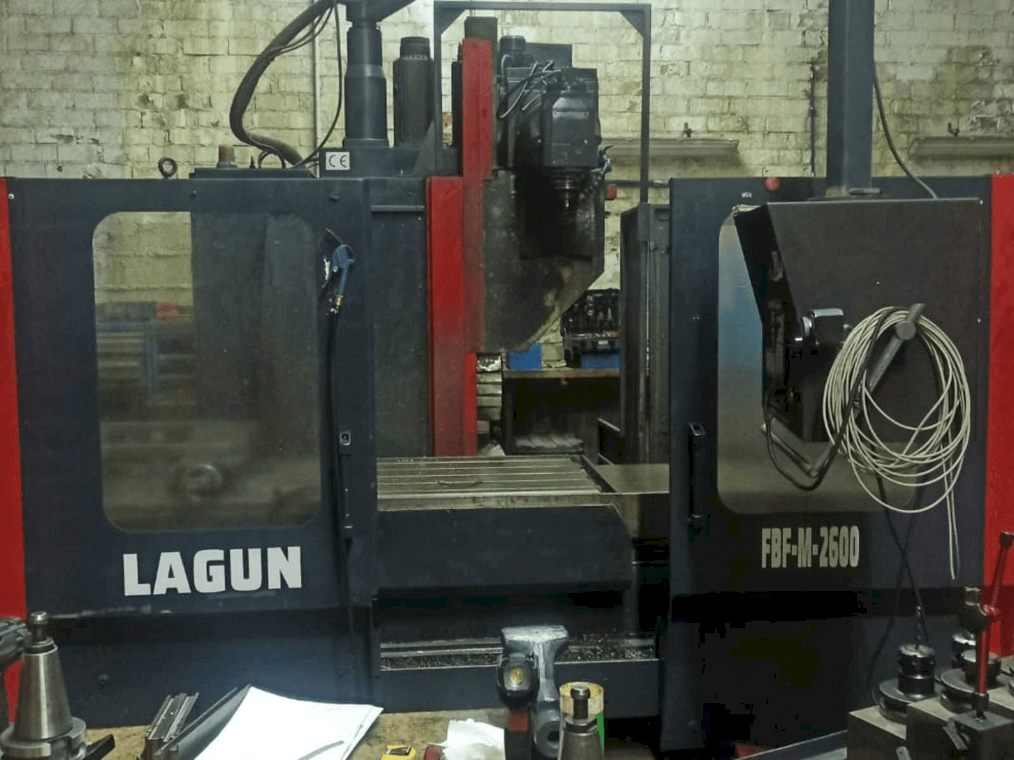LAGUN FBF-M-2600-maskinen framifrån