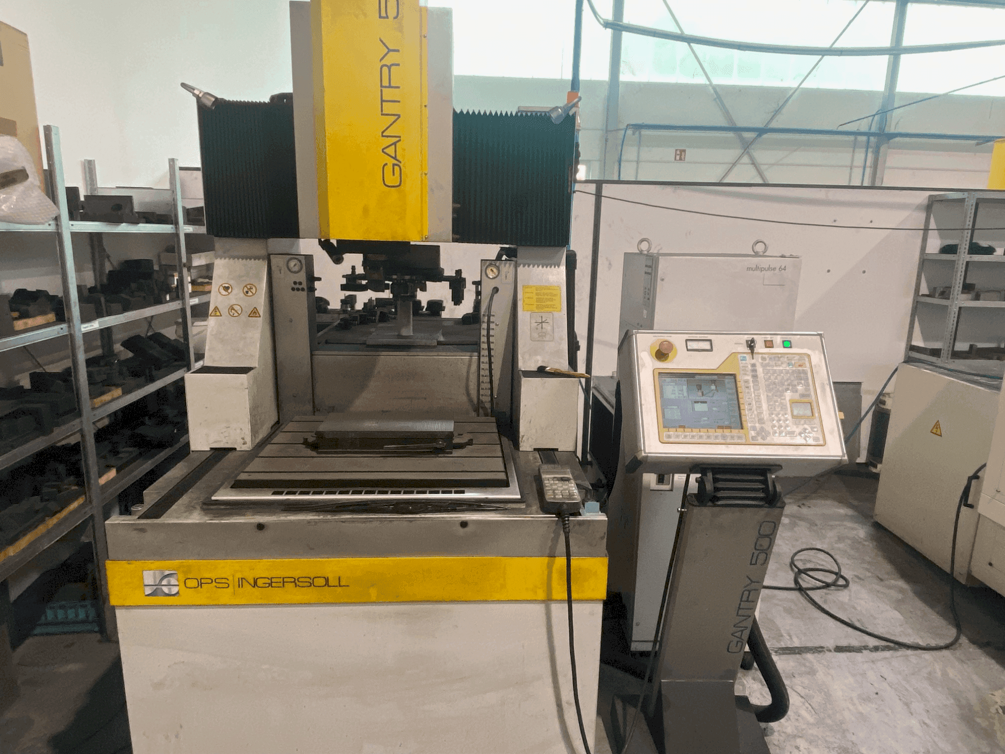 OPS INGERSOLL Gantry 500-maskinen framifrån