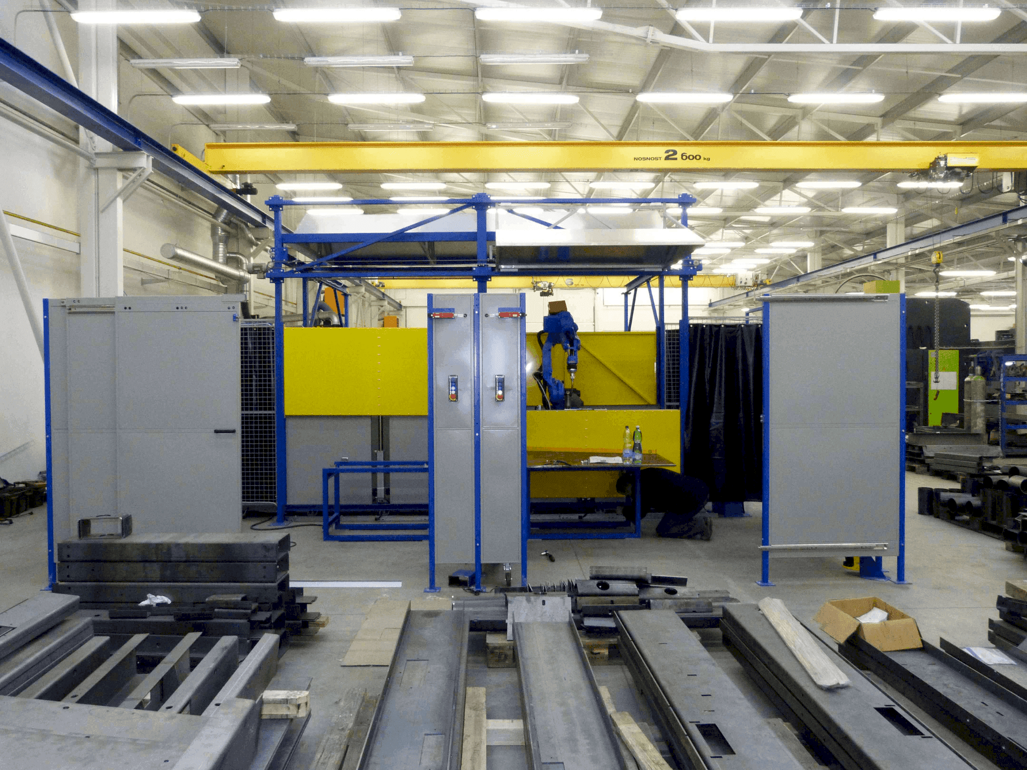 Yaskawa Motoman MA1900-maskinen framifrån