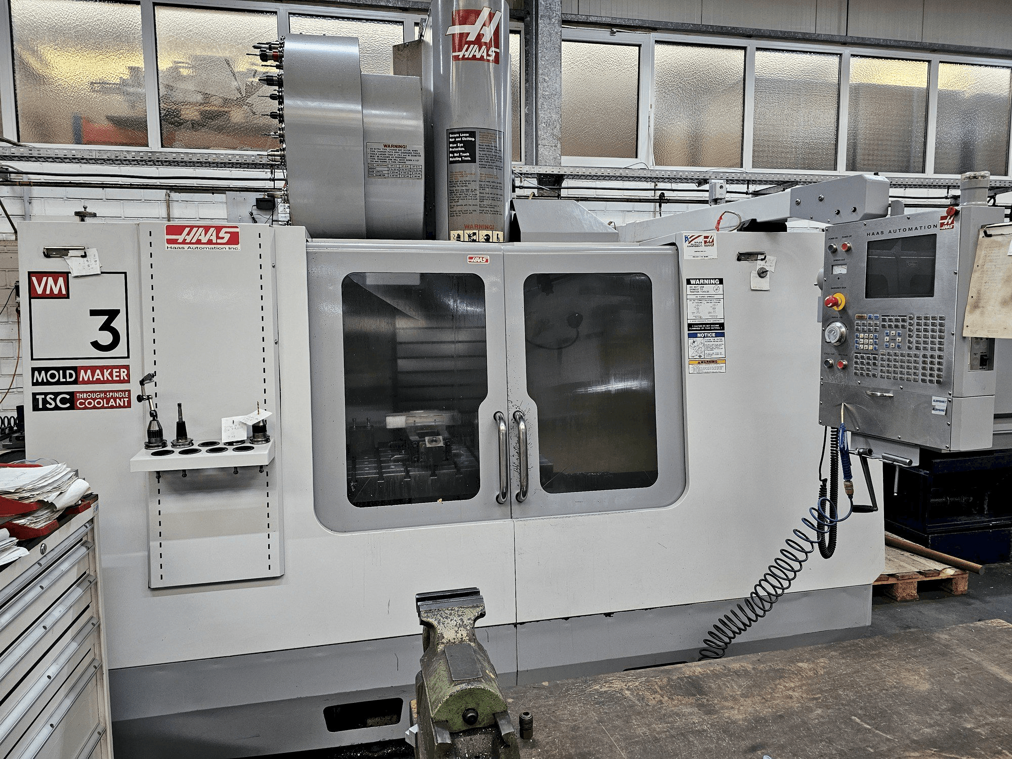 HAAS VM 3-maskinen framifrån