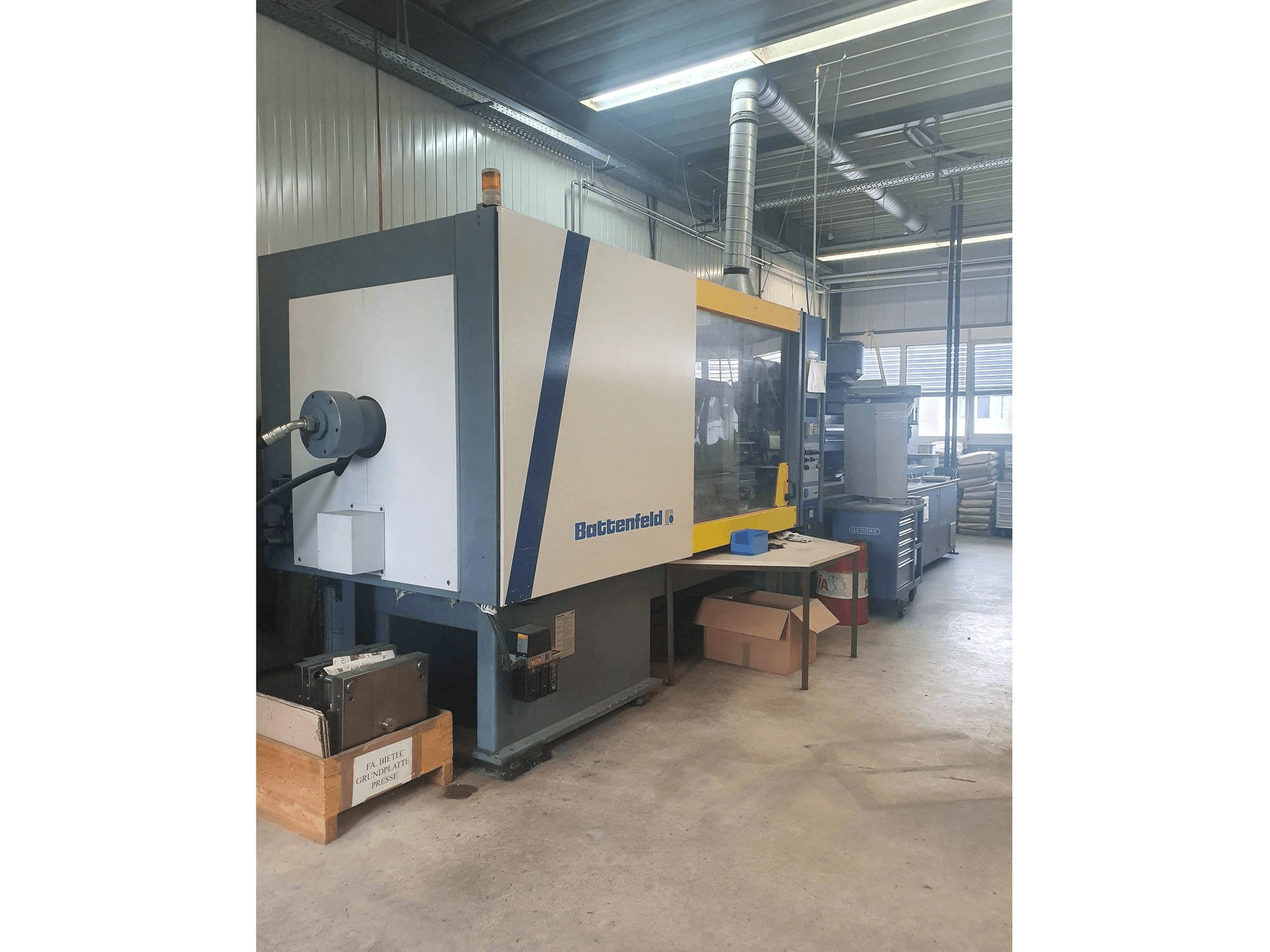 Battenfeld BK 3500/2800-maskinen framifrån