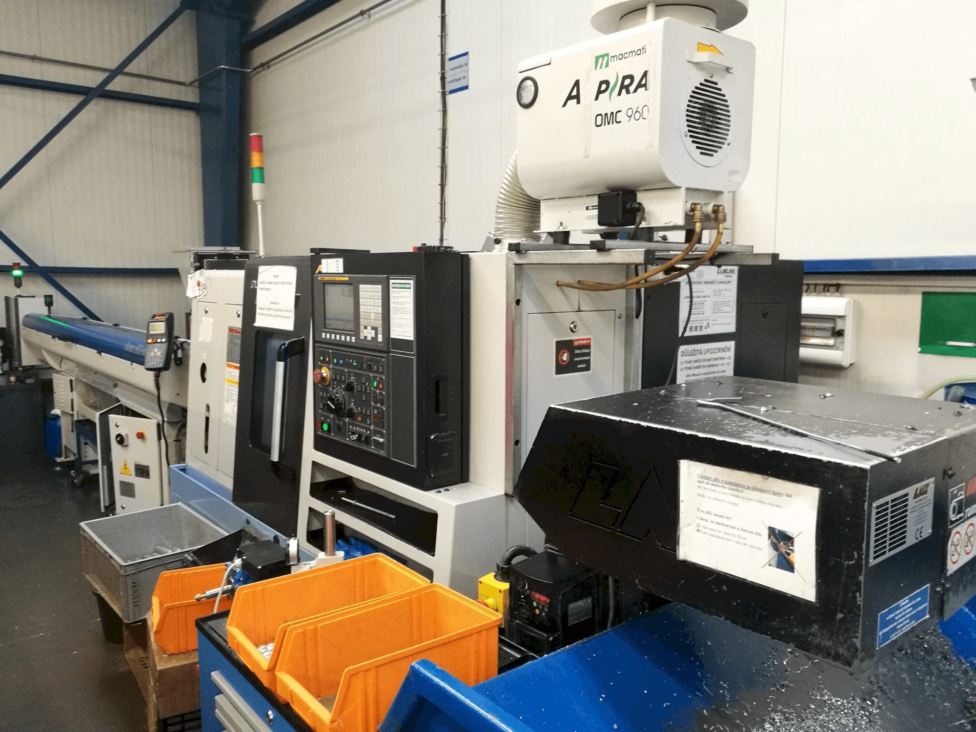 Doosan Lynx 220GA-maskinen framifrån