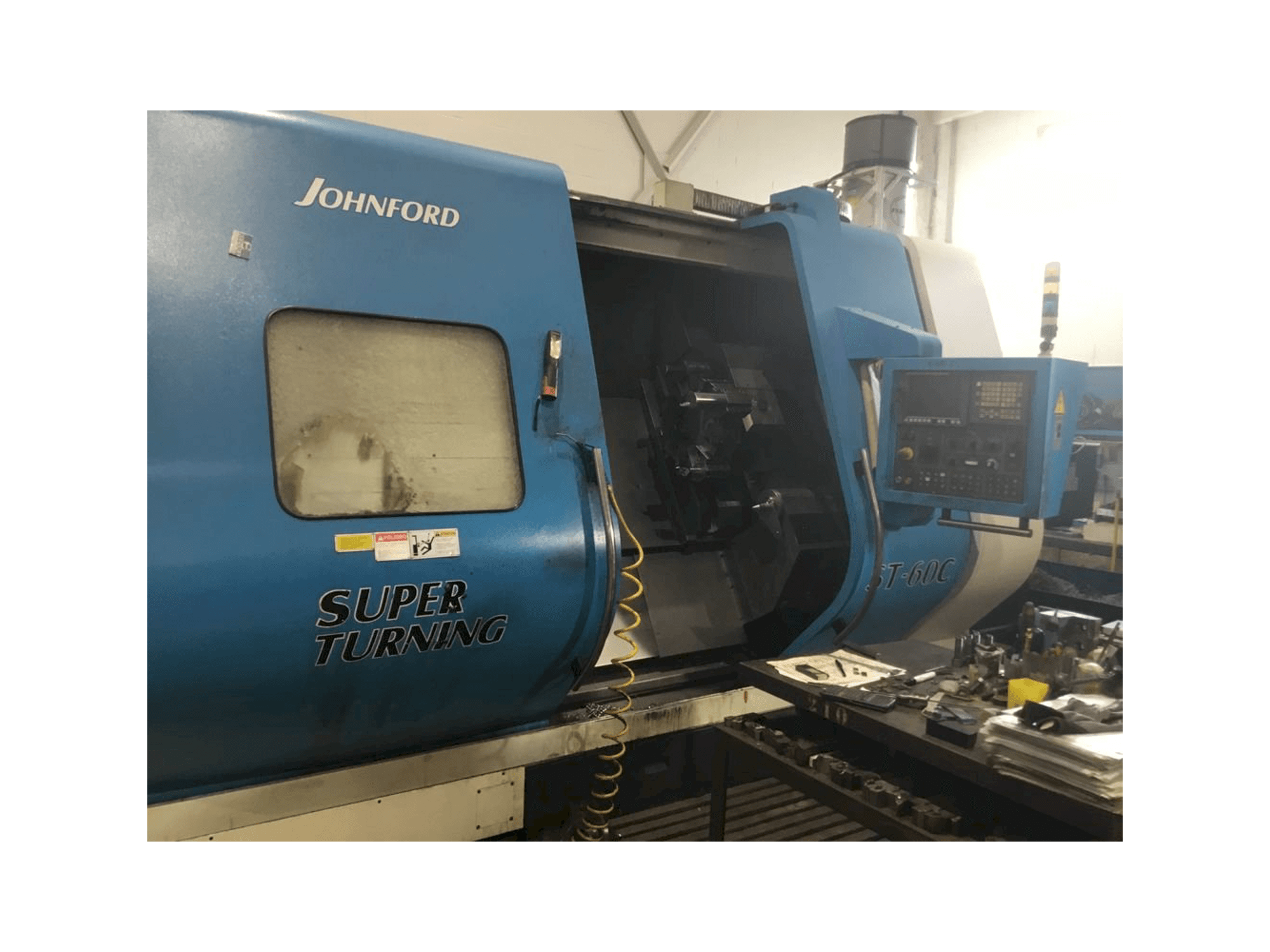 Johnford ST-60C-maskinen framifrån