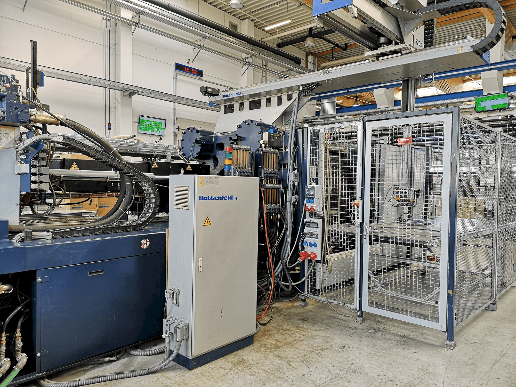 Battenfeld HM 8000 2P - 7700-maskinen framifrån