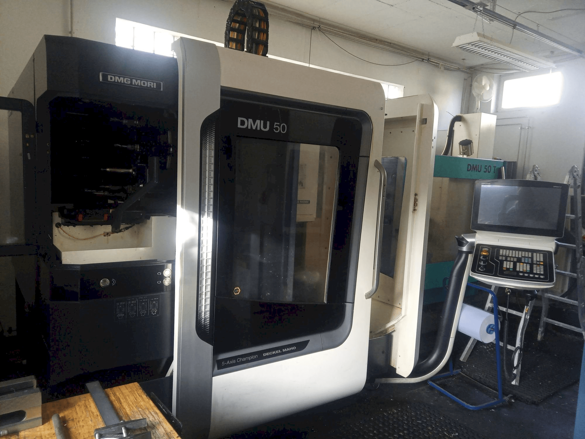 DMG MORI DMU 50-maskinen framifrån