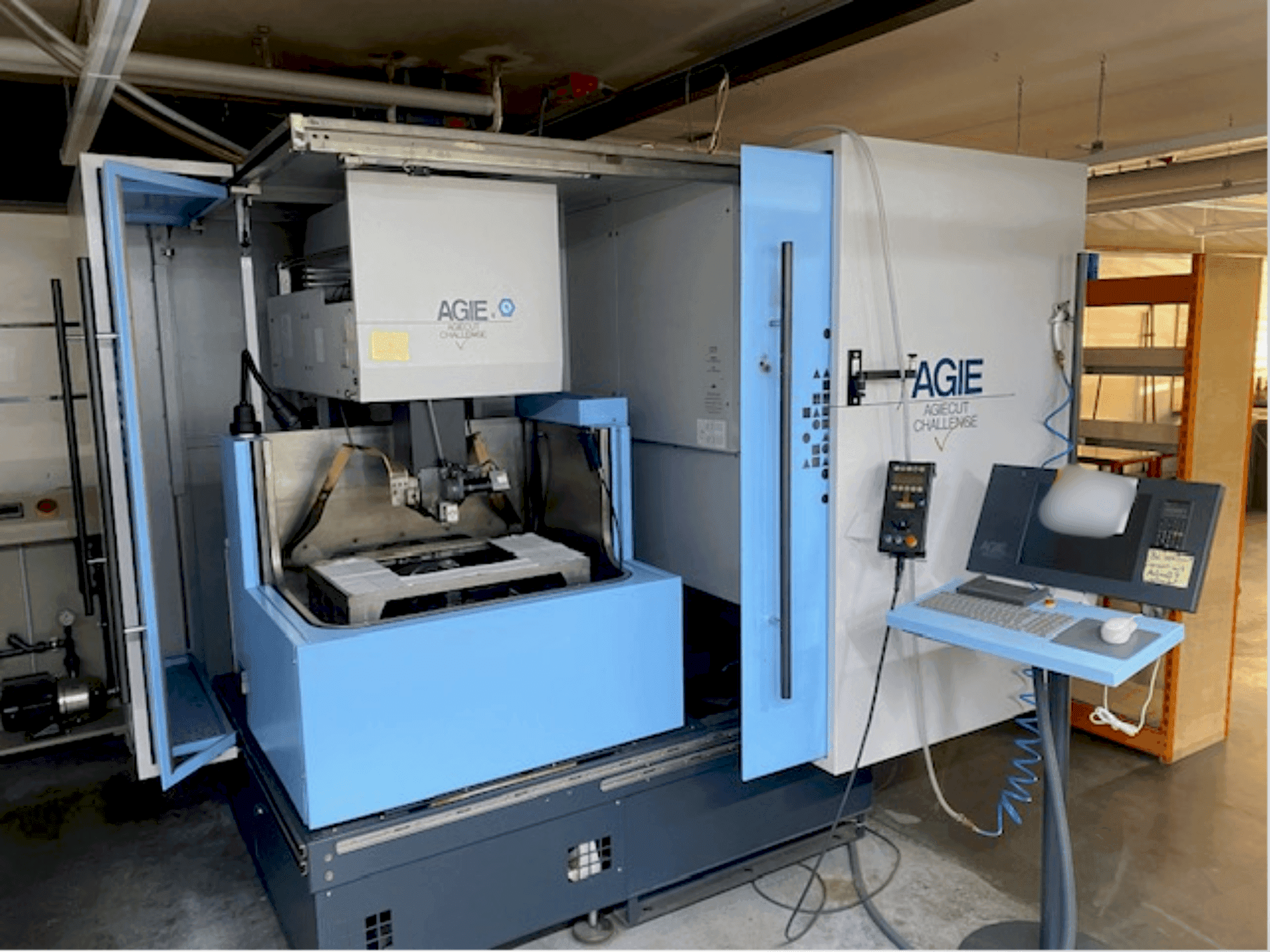 AGIE Agiecut Challenge V2-maskinen framifrån