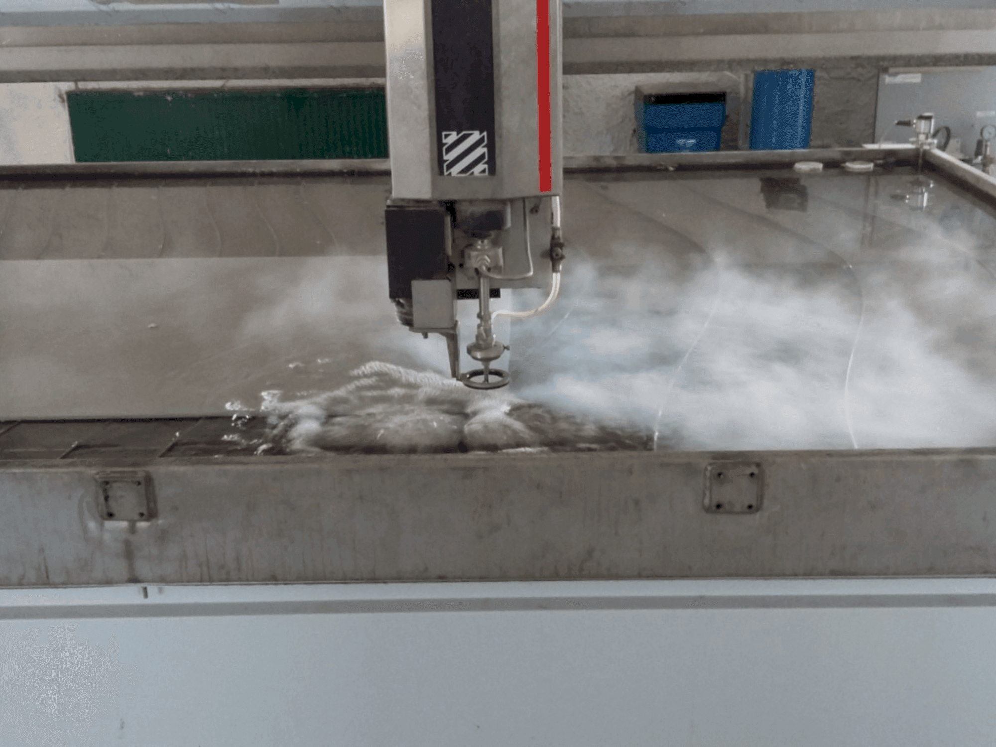 Intermac primus 322 (2014)-maskinens arbetsyta