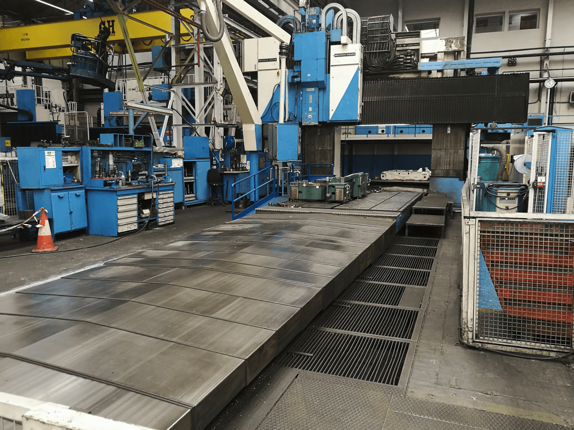Waldrich Siegen-maskinen framifrånV/H-AR