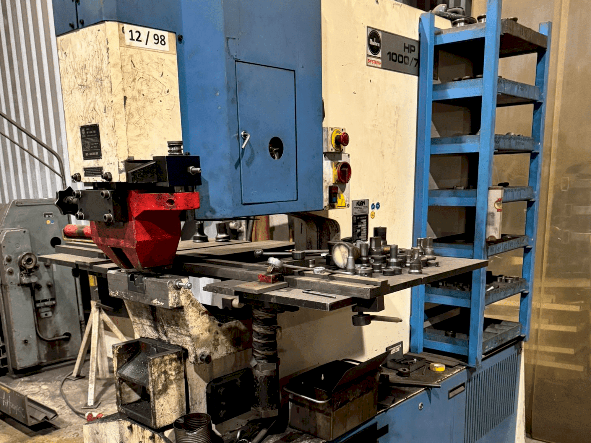 KLEIN HP 1000/760-maskinen framifrån