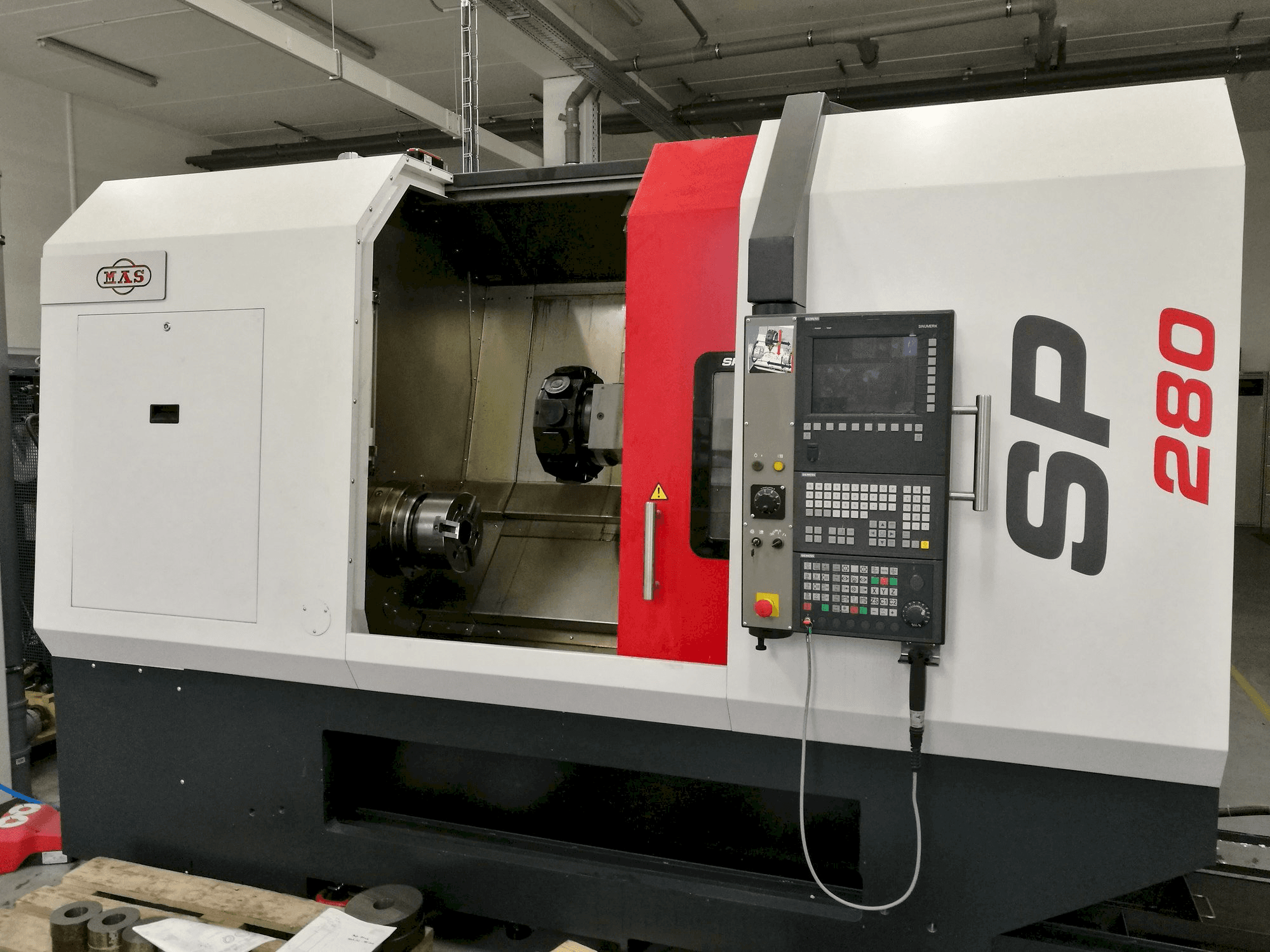 KOVOSVIT MAS SP 280 SY-maskinen framifrån