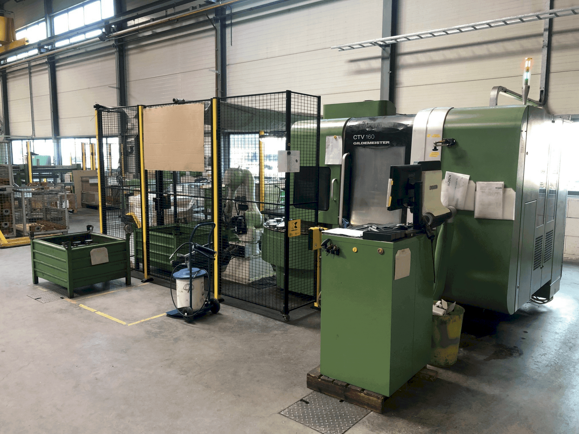 DMG Gildemeister CTV 160-maskinen framifrån