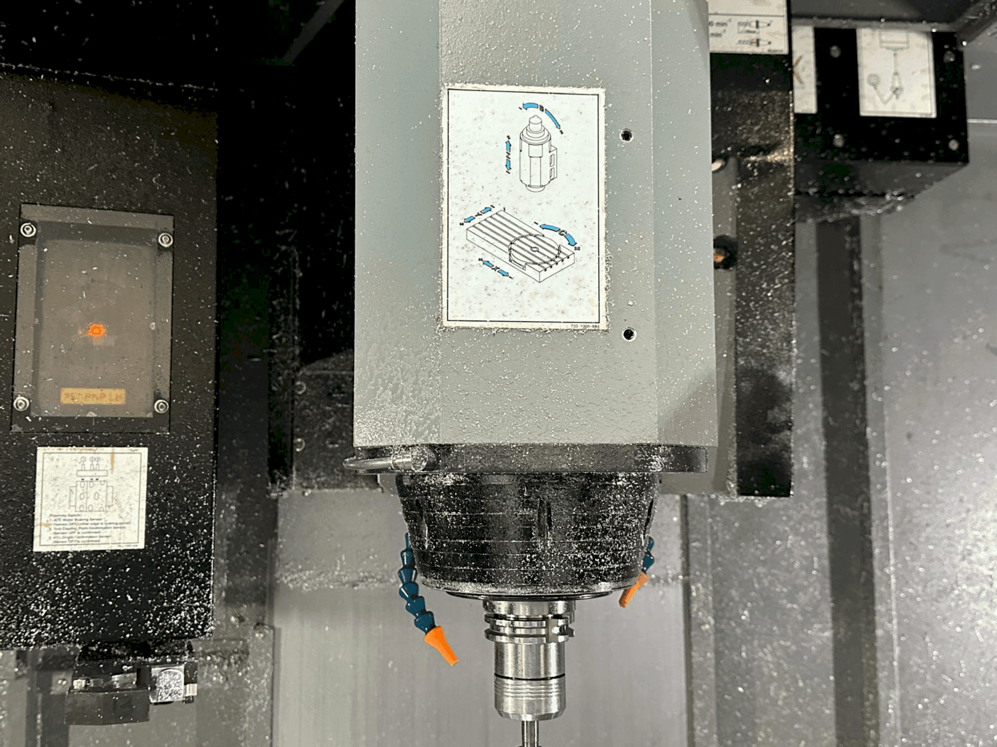 Hurco VMX60SRTi-maskinens arbetsyta