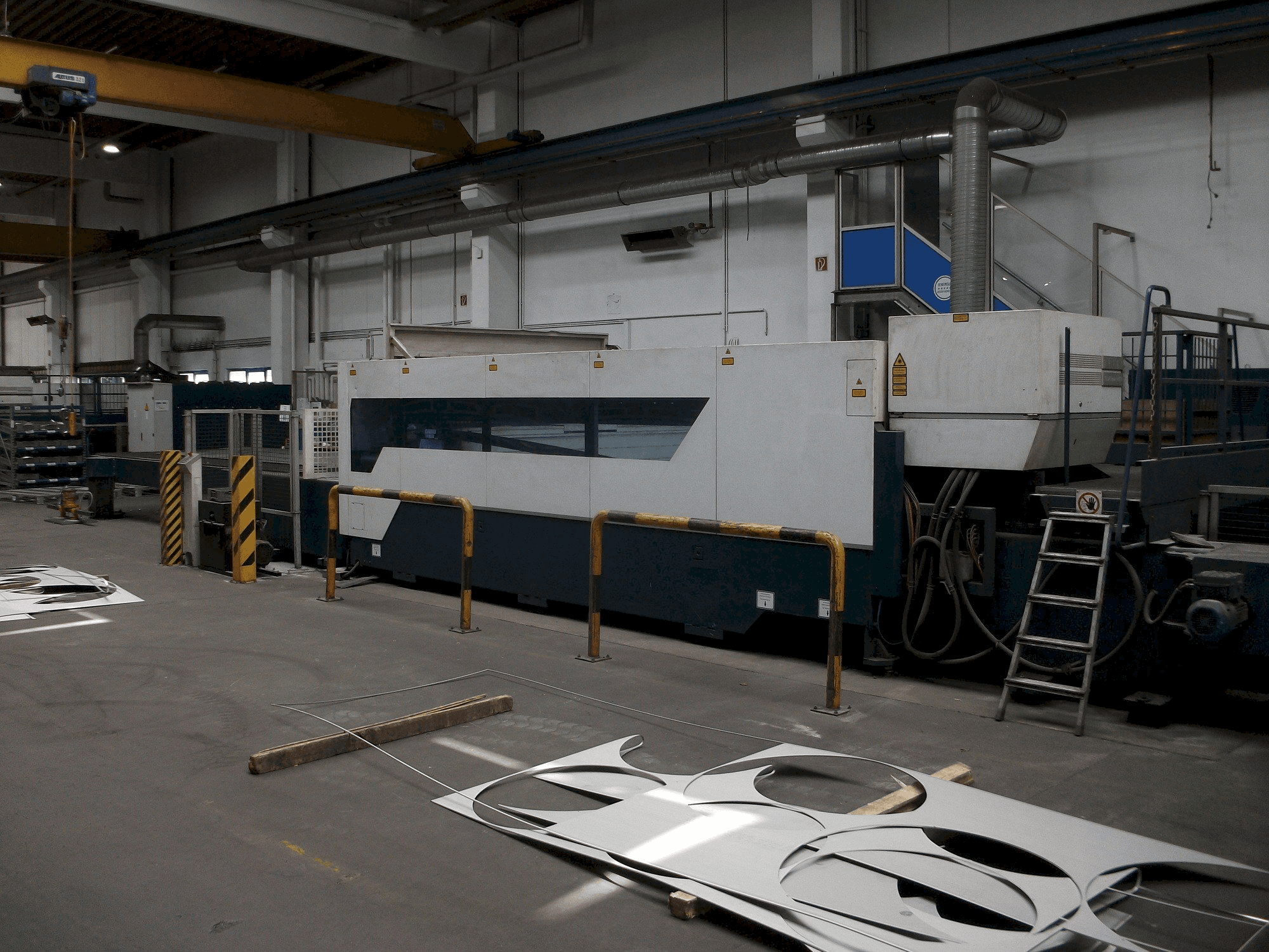 Trumpf TruLaser 8000 TruFlow 6000-maskinen framifrån