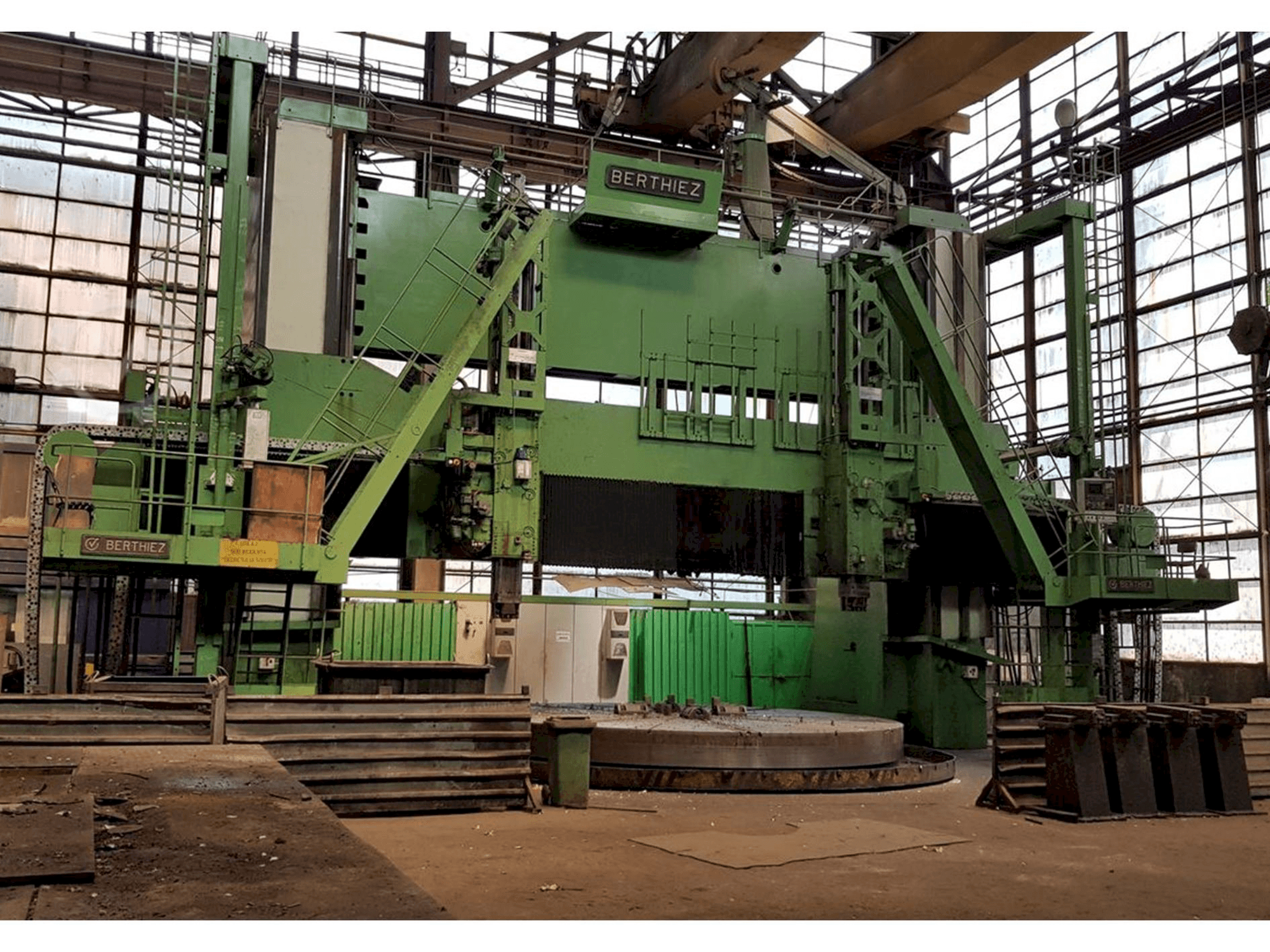 Berthiez TDM 630-315-maskinen framifrån