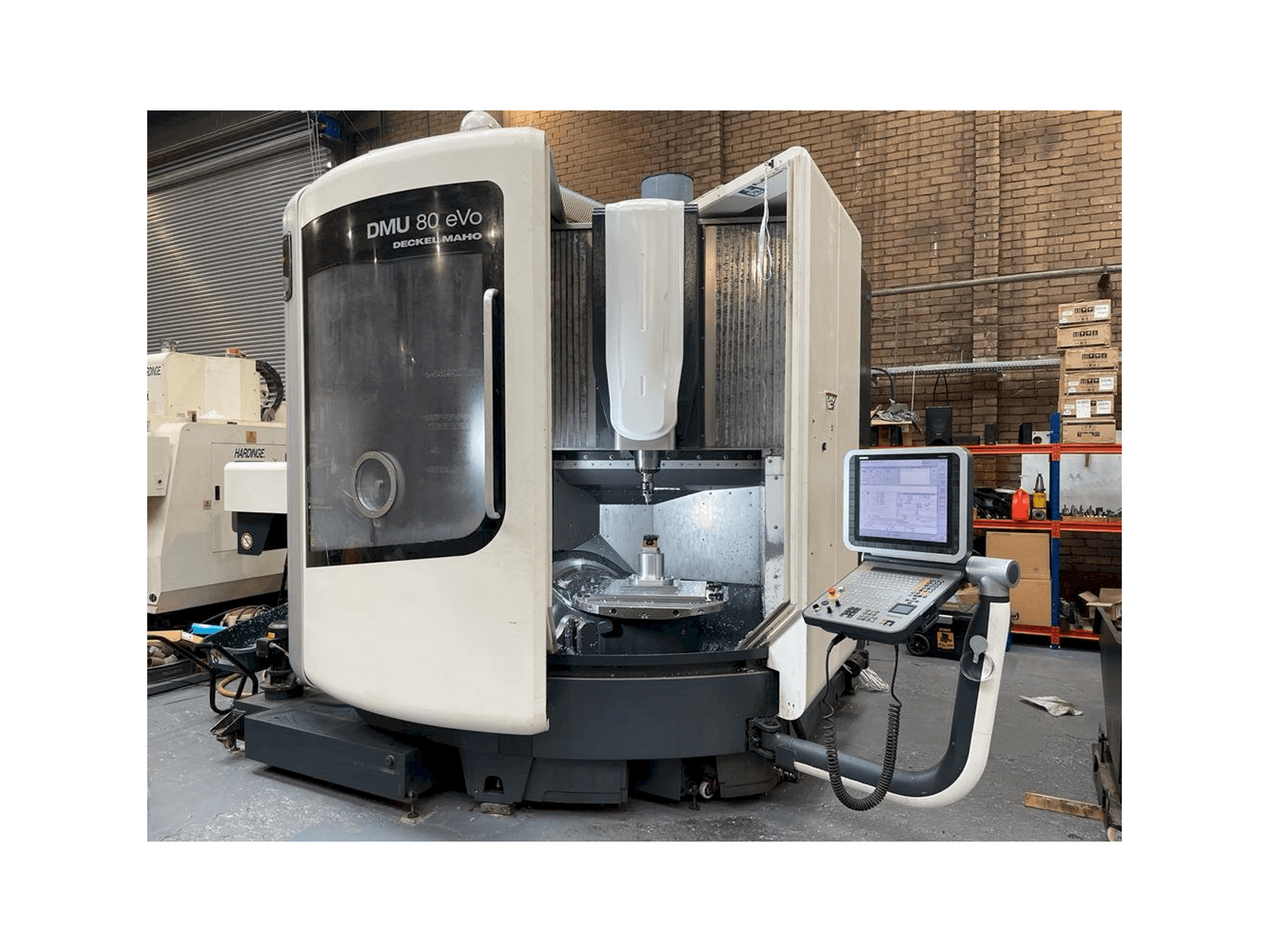 DMG DMU 80 eVo Linear-maskinen framifrån