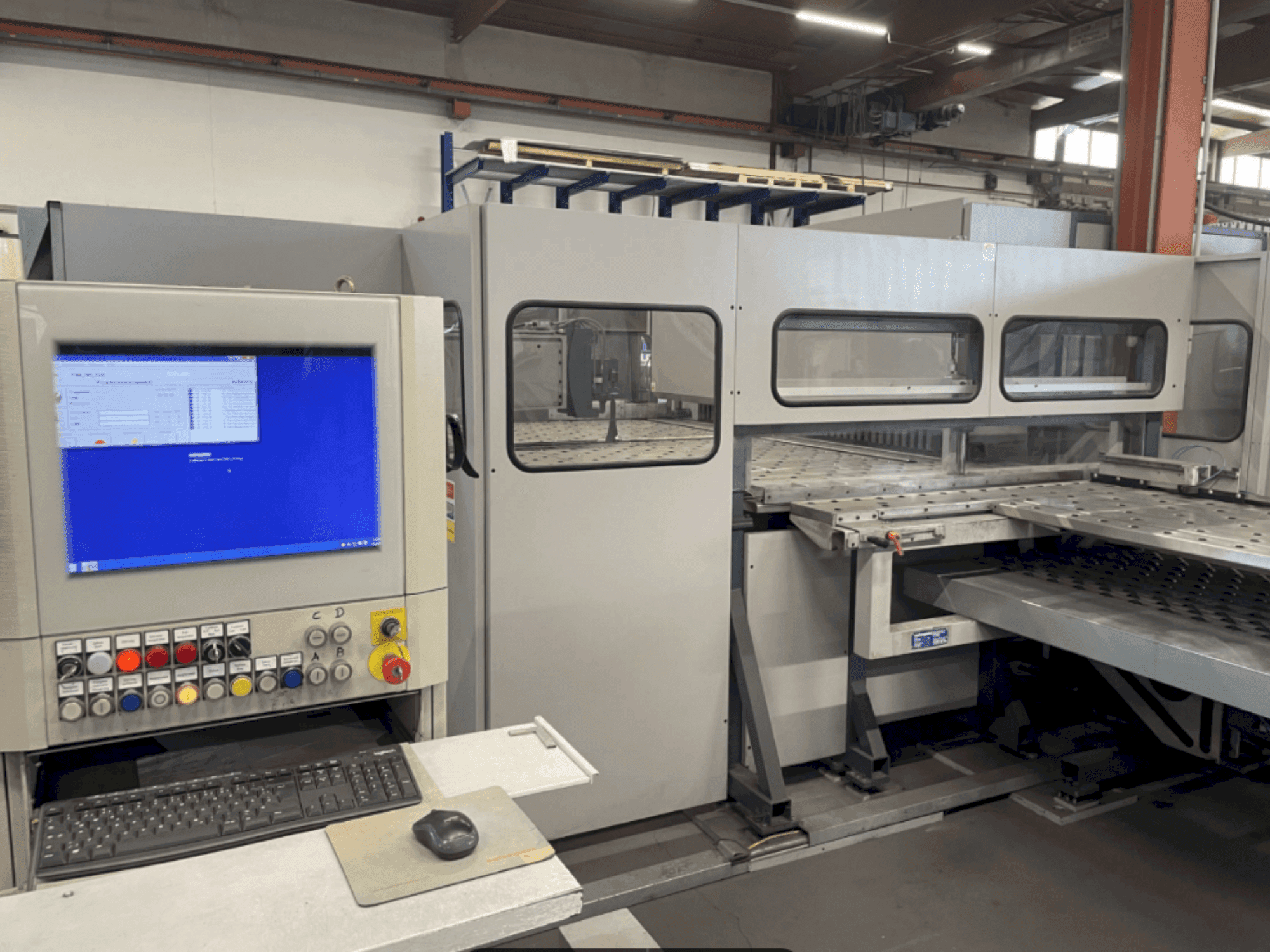 Salvagnini IP 54-maskinen framifrån