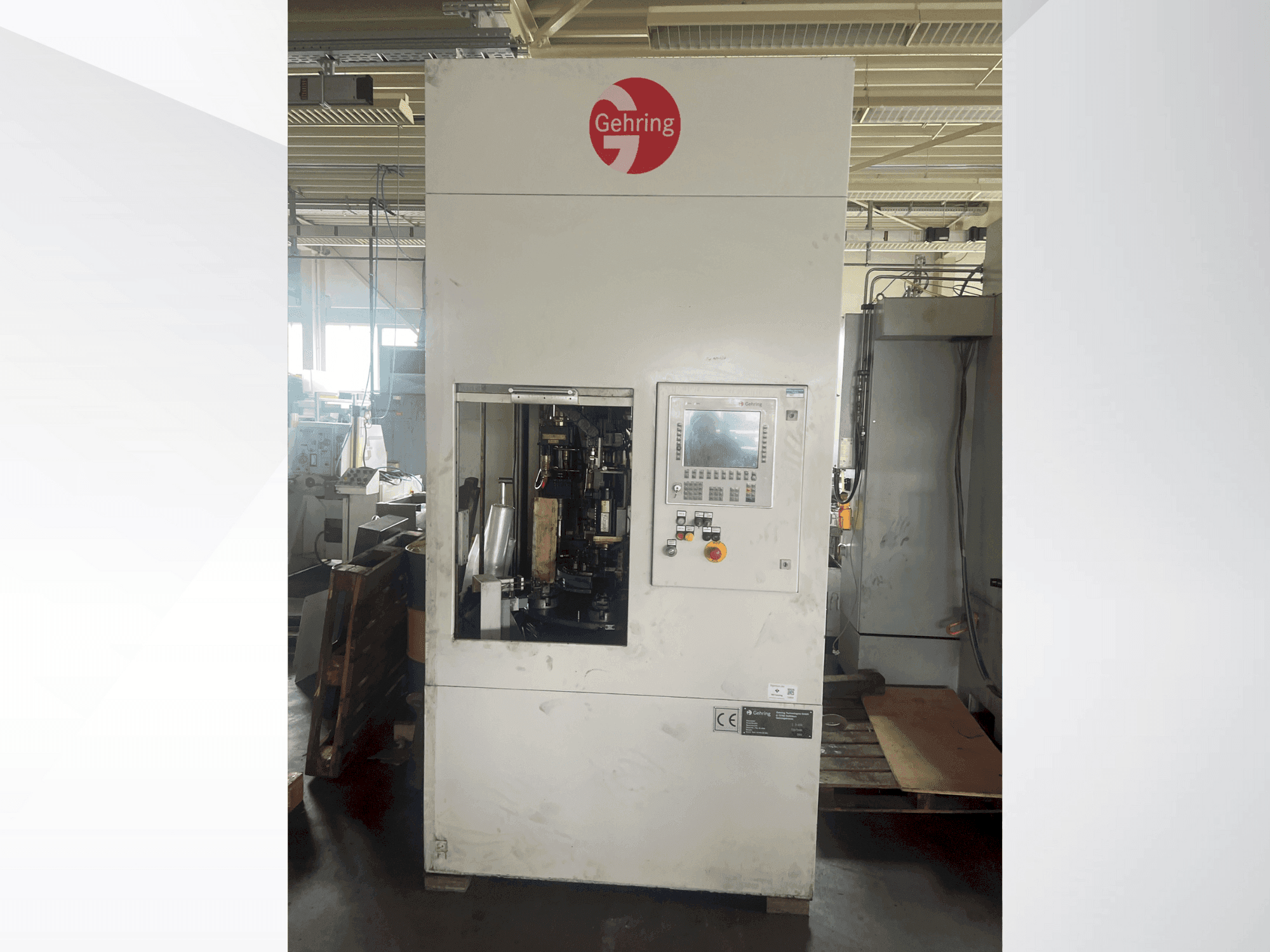 GEHRING L2-630-maskinen framifrån