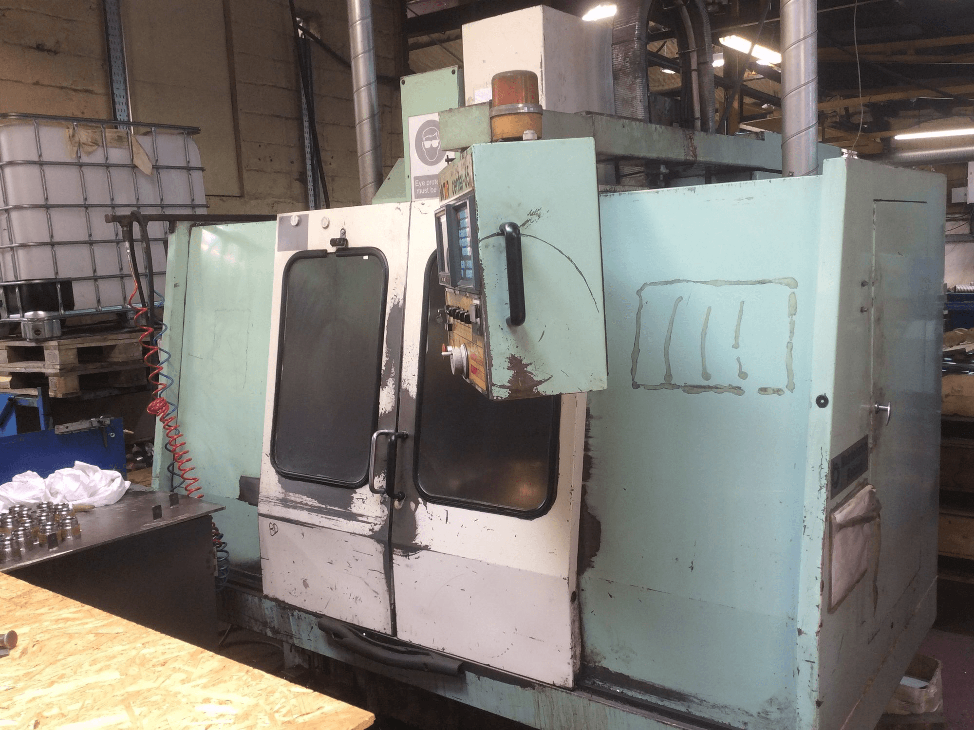 Victor V Center-65-maskinen framifrån