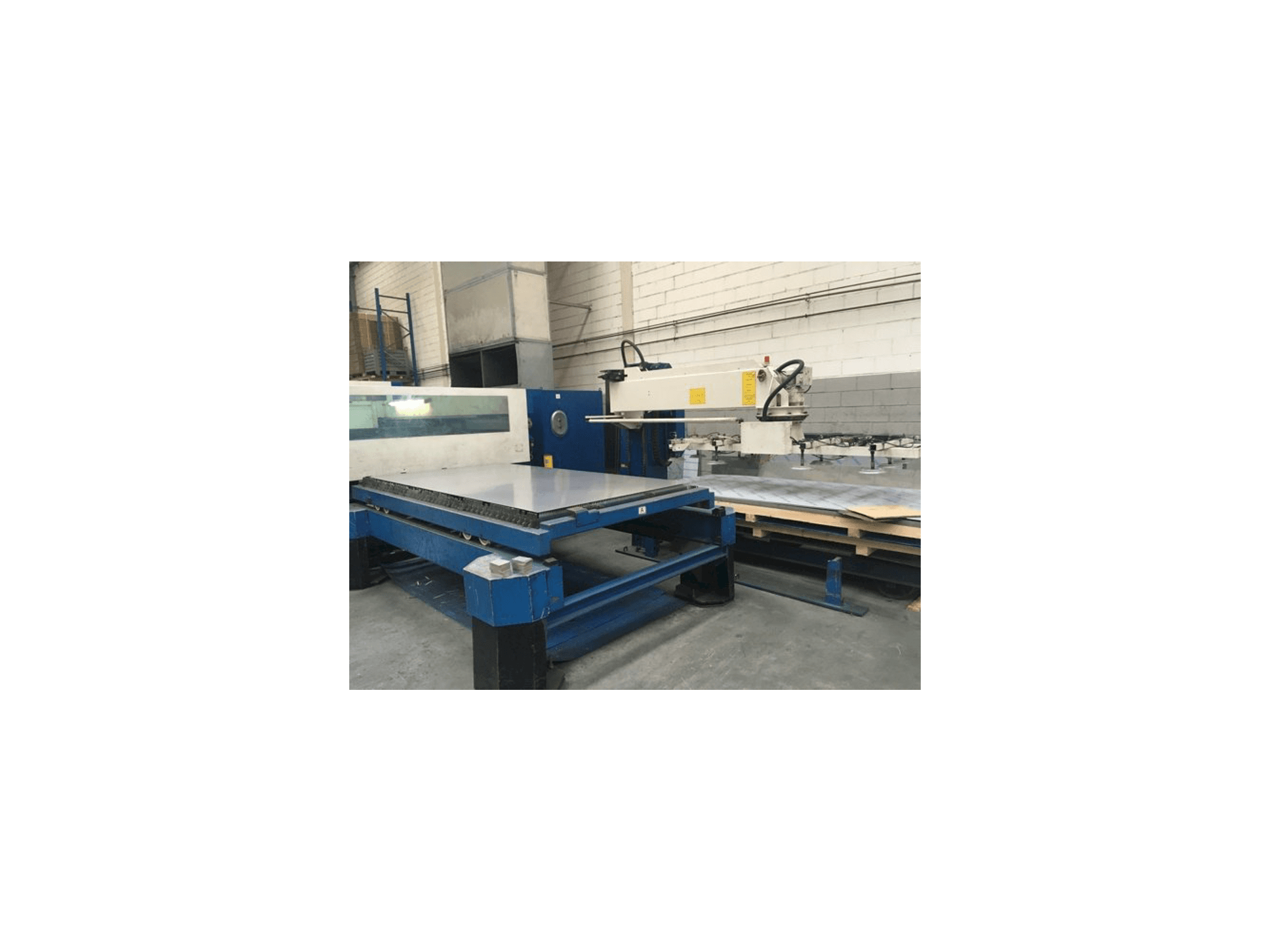 Trumpf Trumatic L3050-maskinen framifrån