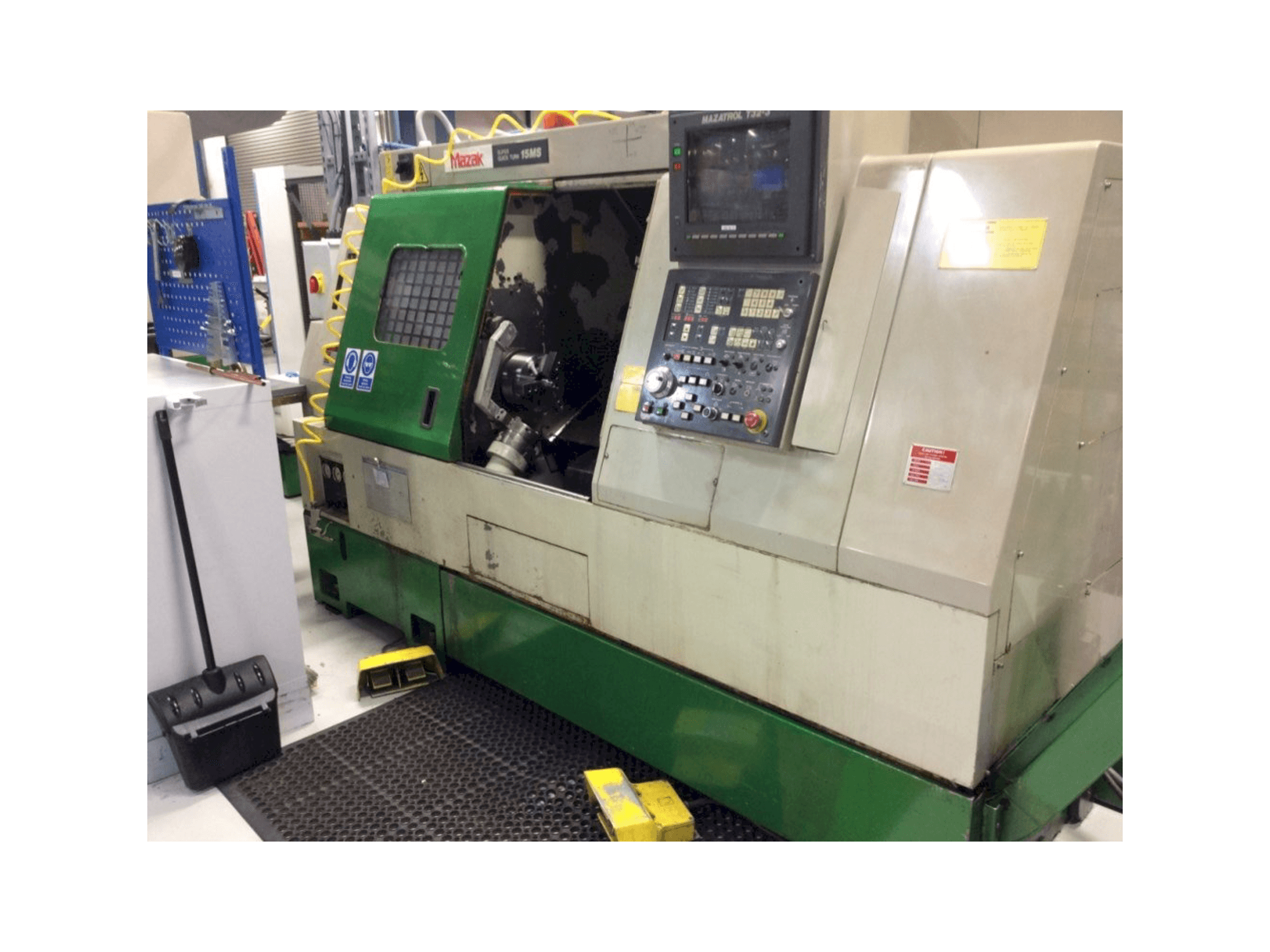 Mazak Super QuickTurn 15MS-maskinen framifrån
