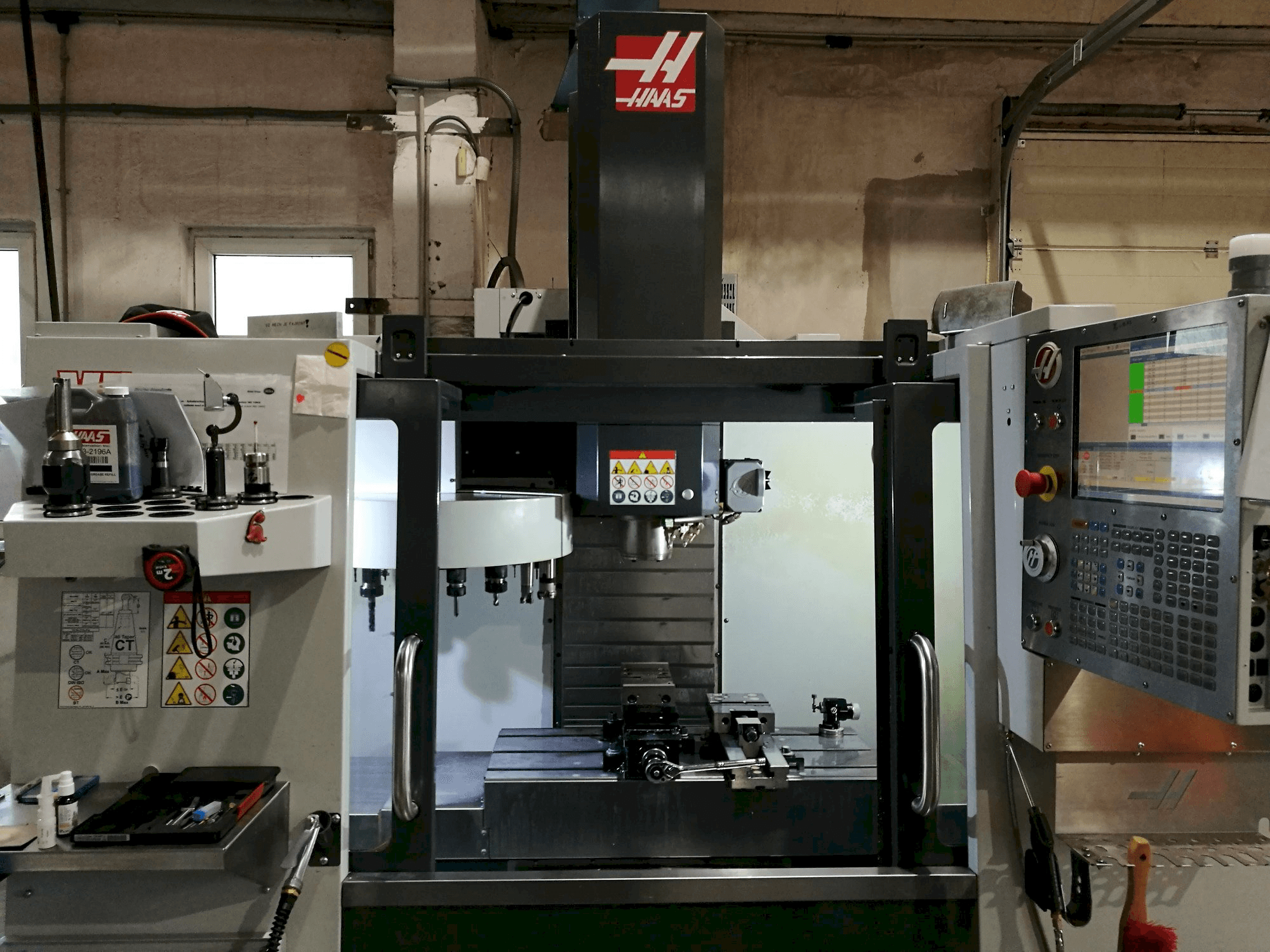 HAAS VF-2-maskinen framifrån