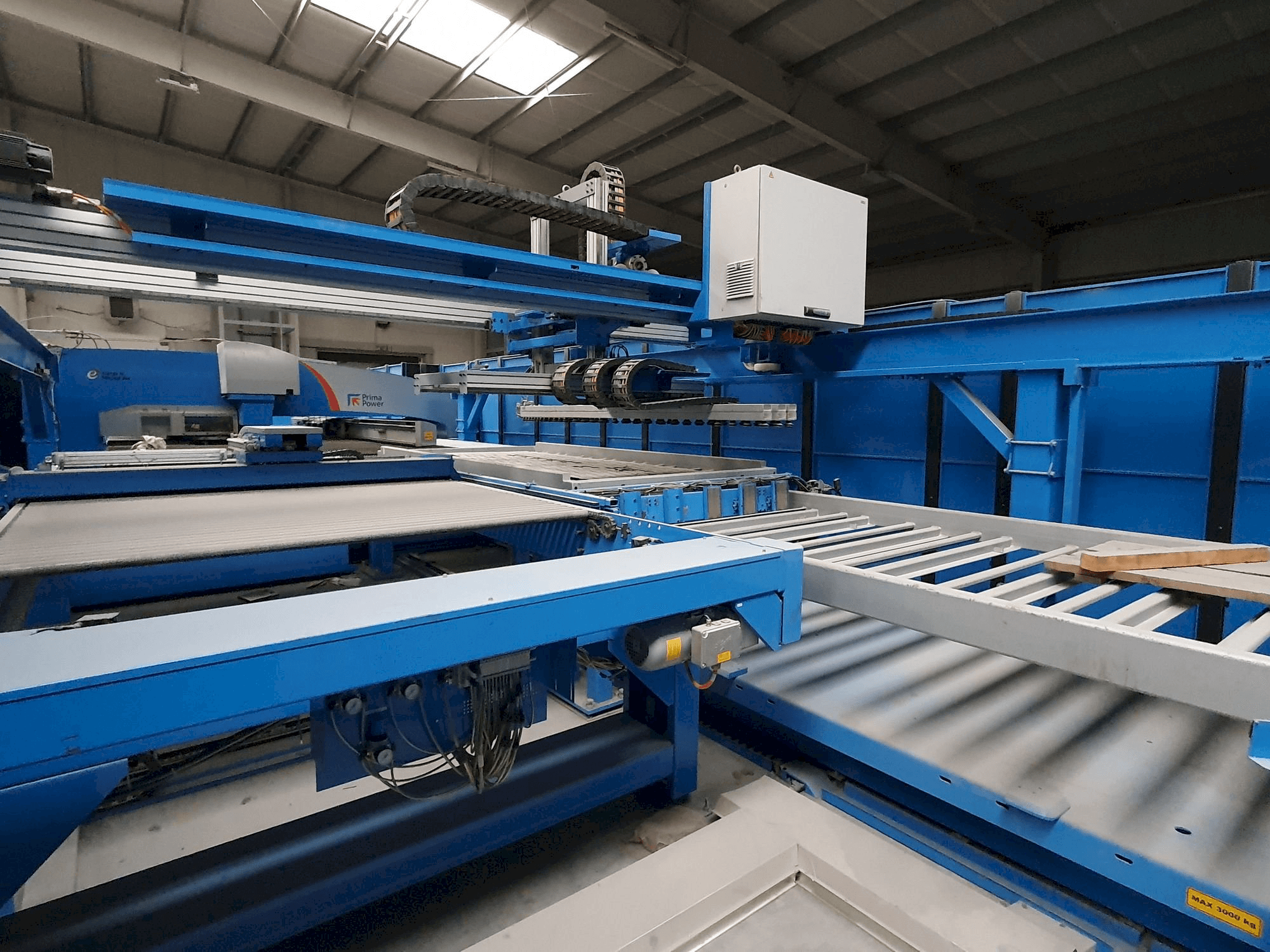 Prima Power LPe6f-maskinen framifrån