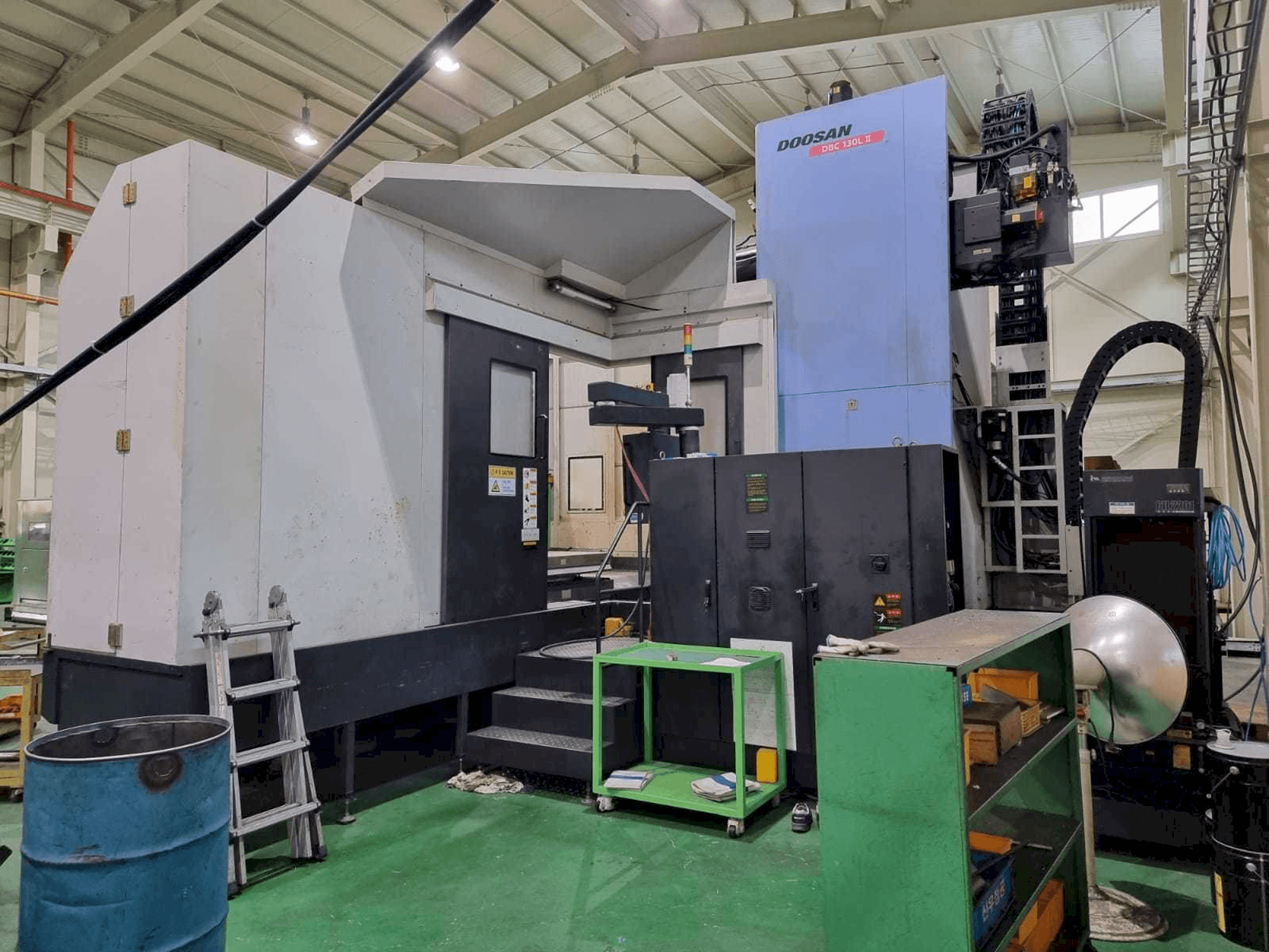 Doosan DBC 130L II-maskinen framifrån
