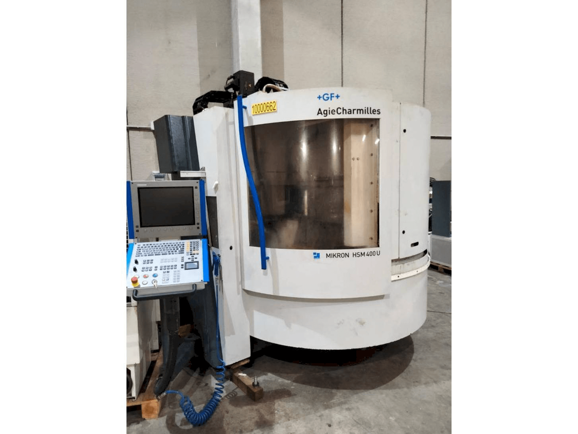 MIKRON HSM 400 U-maskinen framifrån