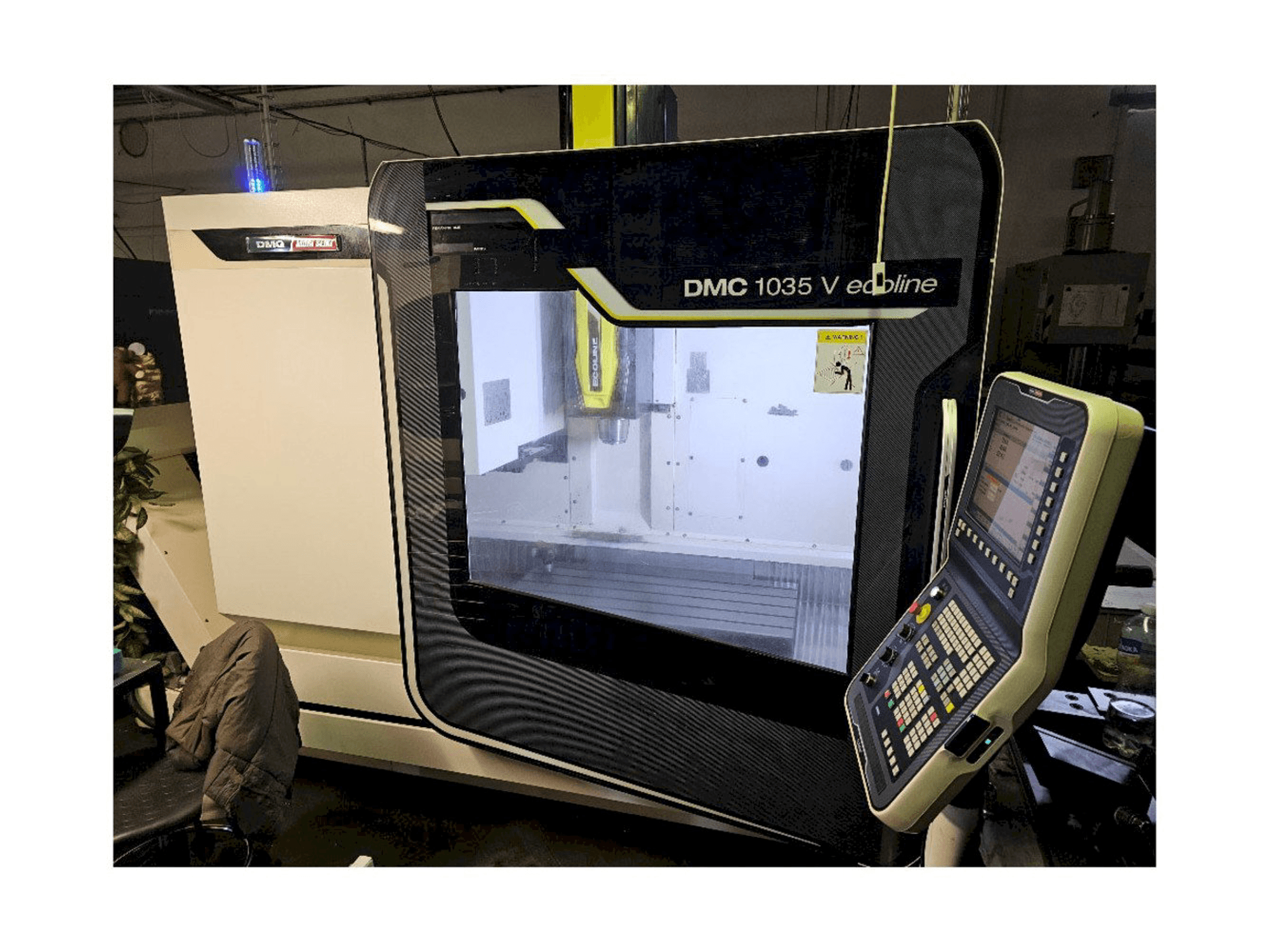 DMG DMC 1035 V ecoline-maskinen framifrån