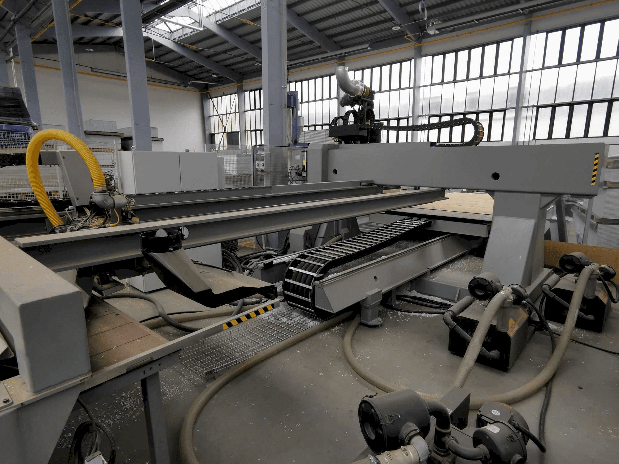 BIESSE EXCEL NBC 712 X1-S-maskinen framifrån