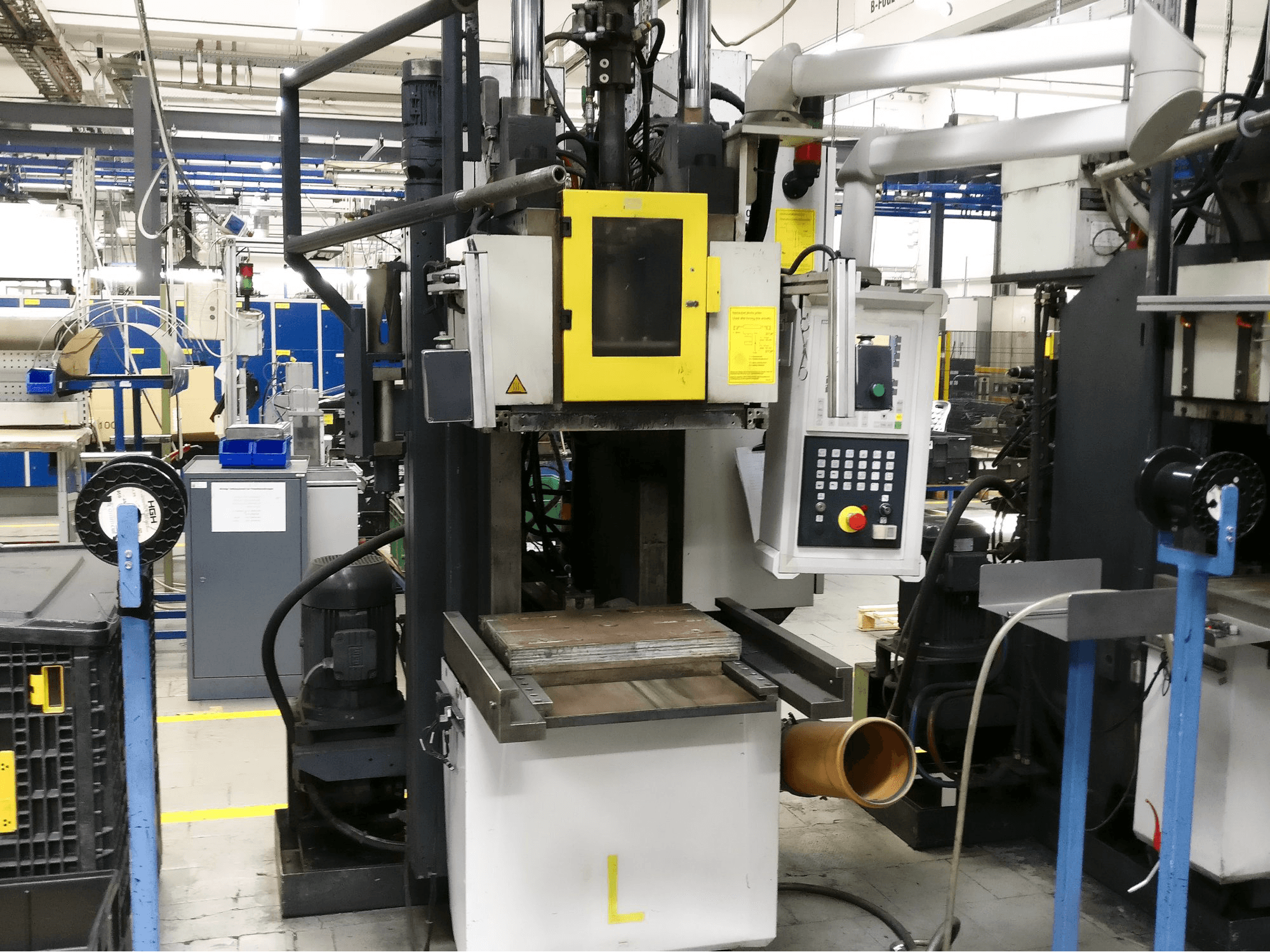 Kloeckner Desma-maskinen framifrån956.050 ZO