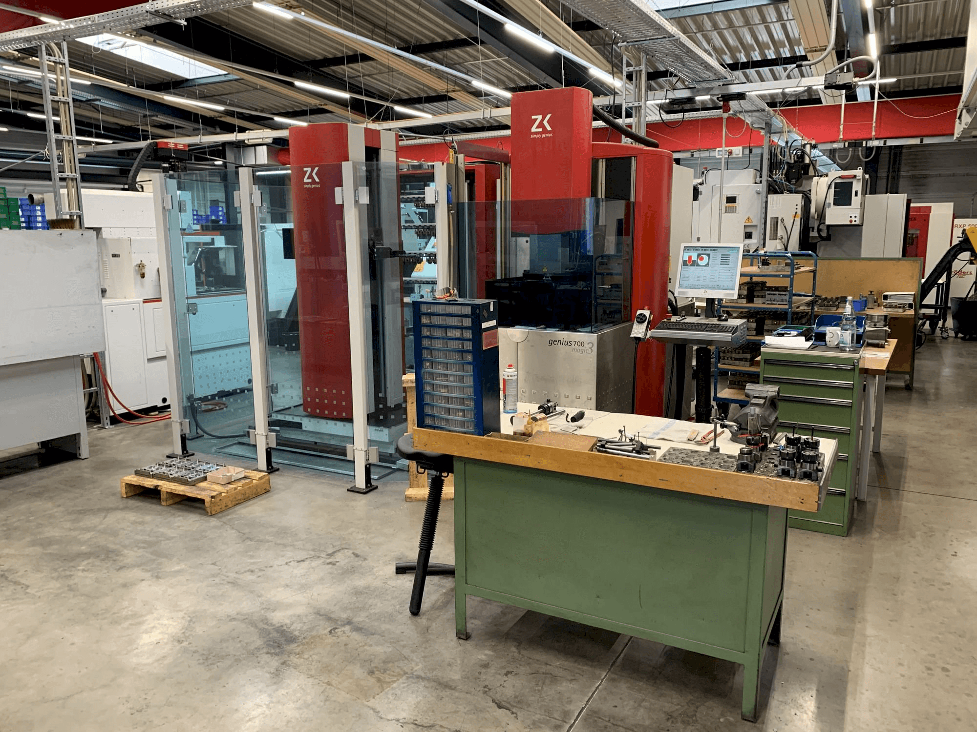 ZK genius 700-maskinen framifrån