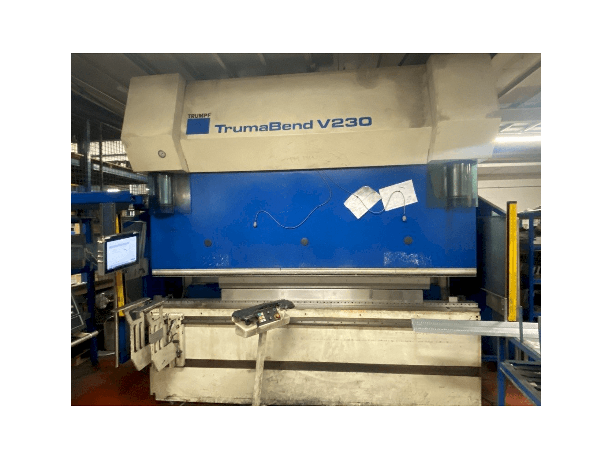 Trumpf TrumaBend V230-maskinen framifrån