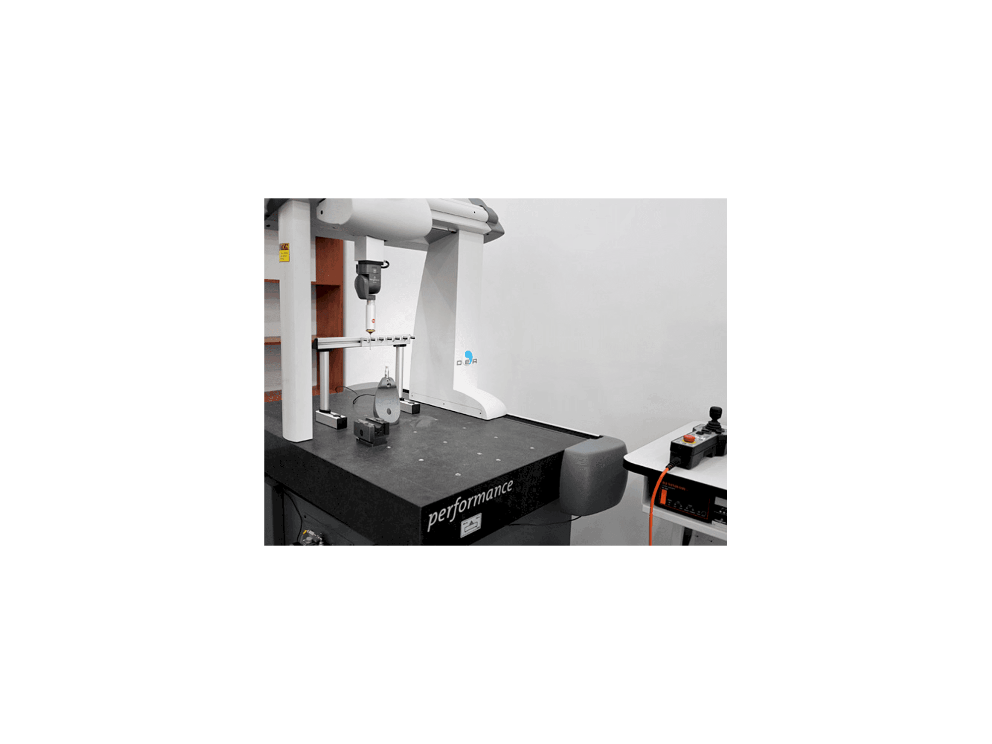 Hexagon Global 050705-maskinen framifrån