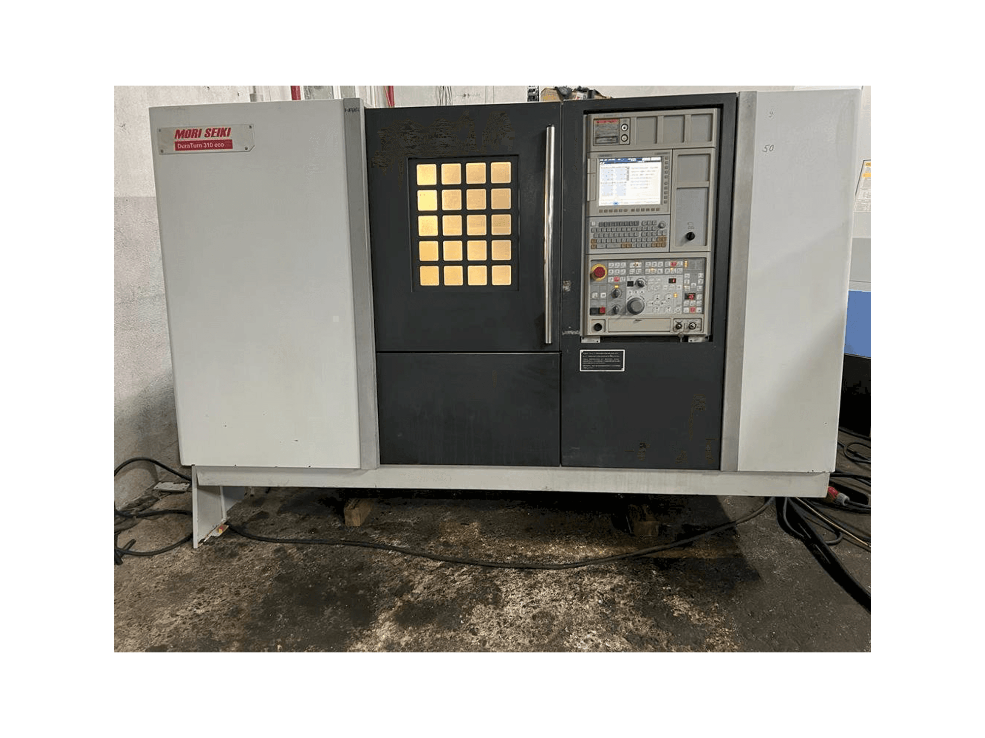 DMG Mori Seiki DuraTurn 310 eco-maskinen framifrån