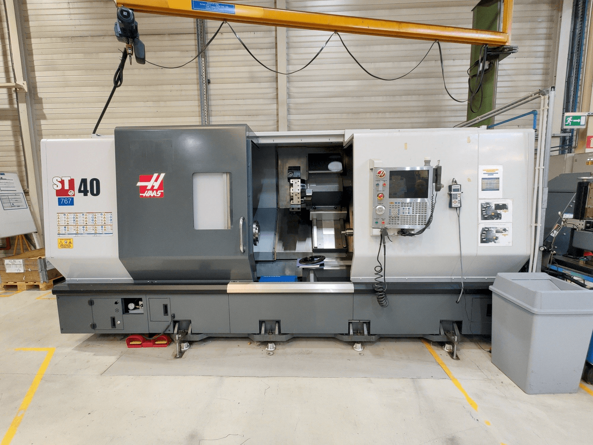 HAAS ST-40-maskinen framifrån