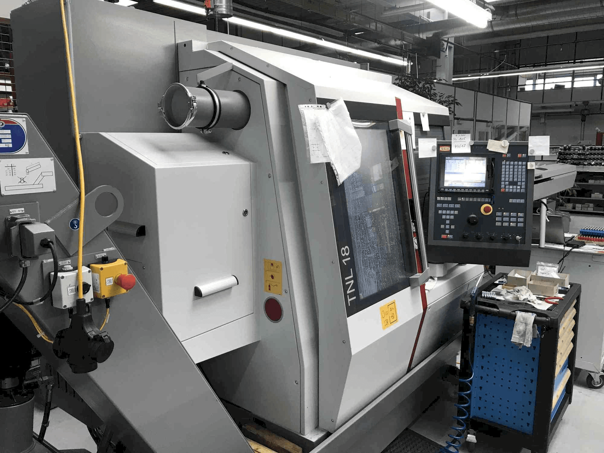 TRAUB TNL 18-9P-maskinen framifrån