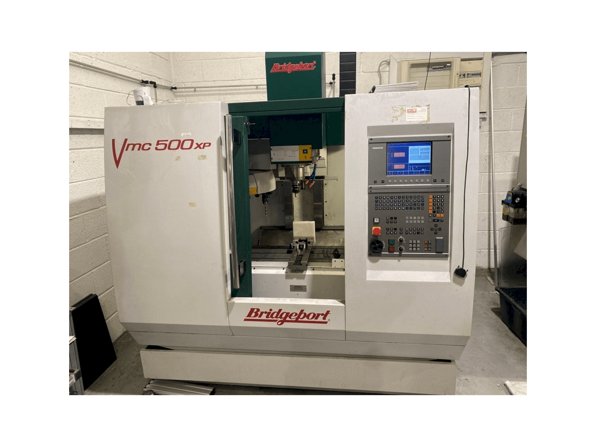 Bridgeport VMC 500-maskinen framifrån
