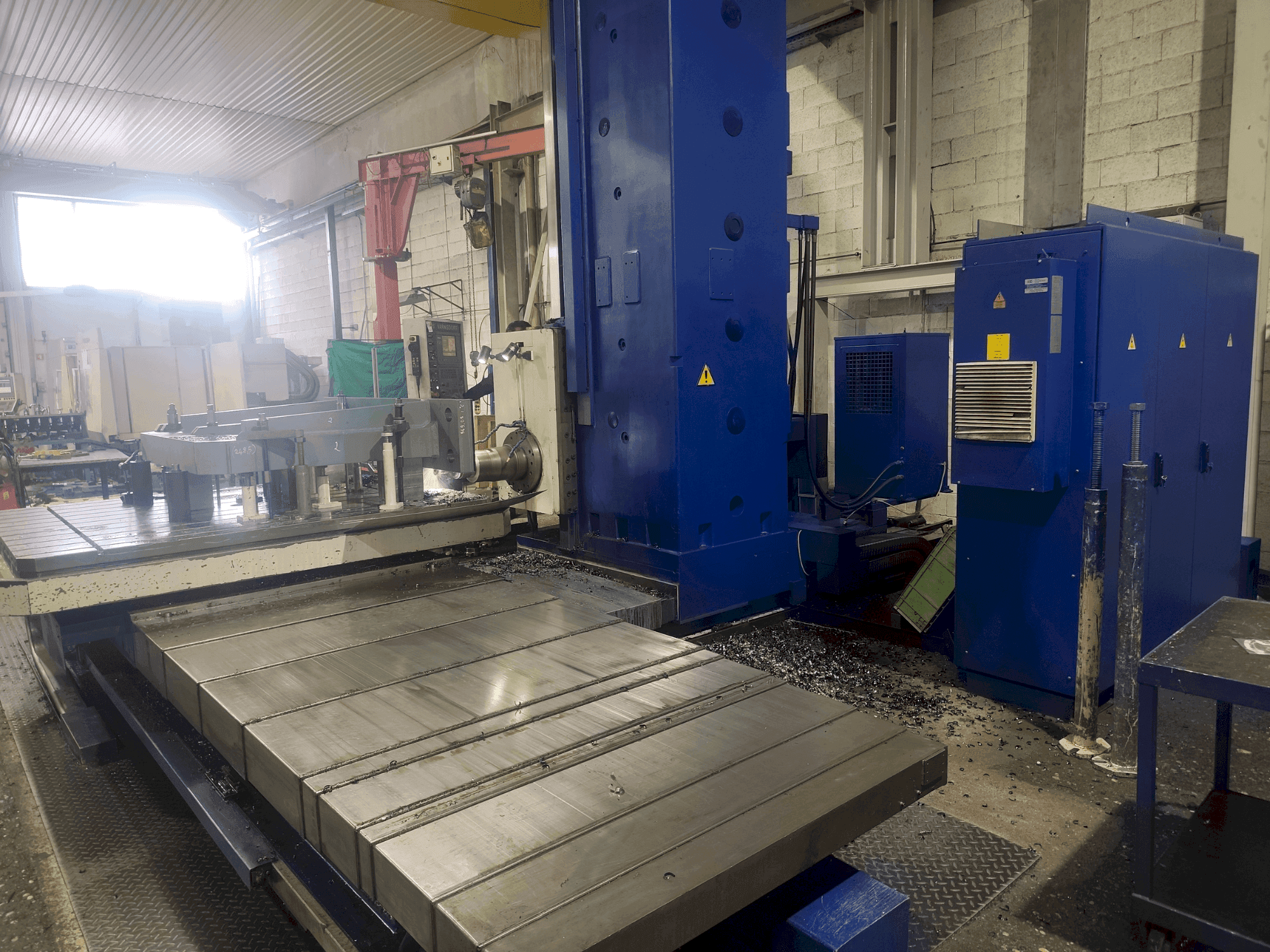 TOS WHN 13.8-maskinen framifrån