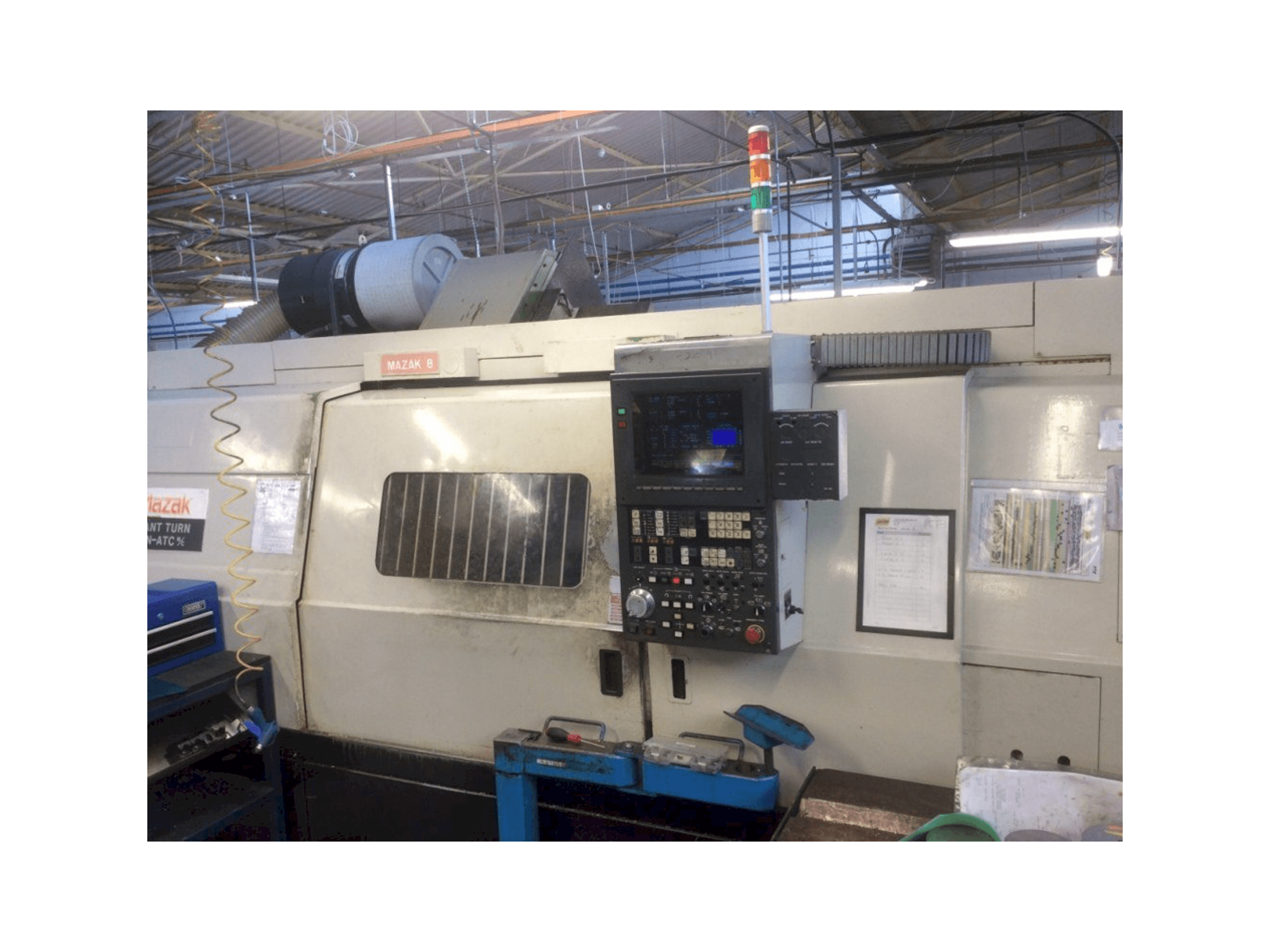 Mazak Slant Turn 28N - ATC M/C-maskinen framifrån