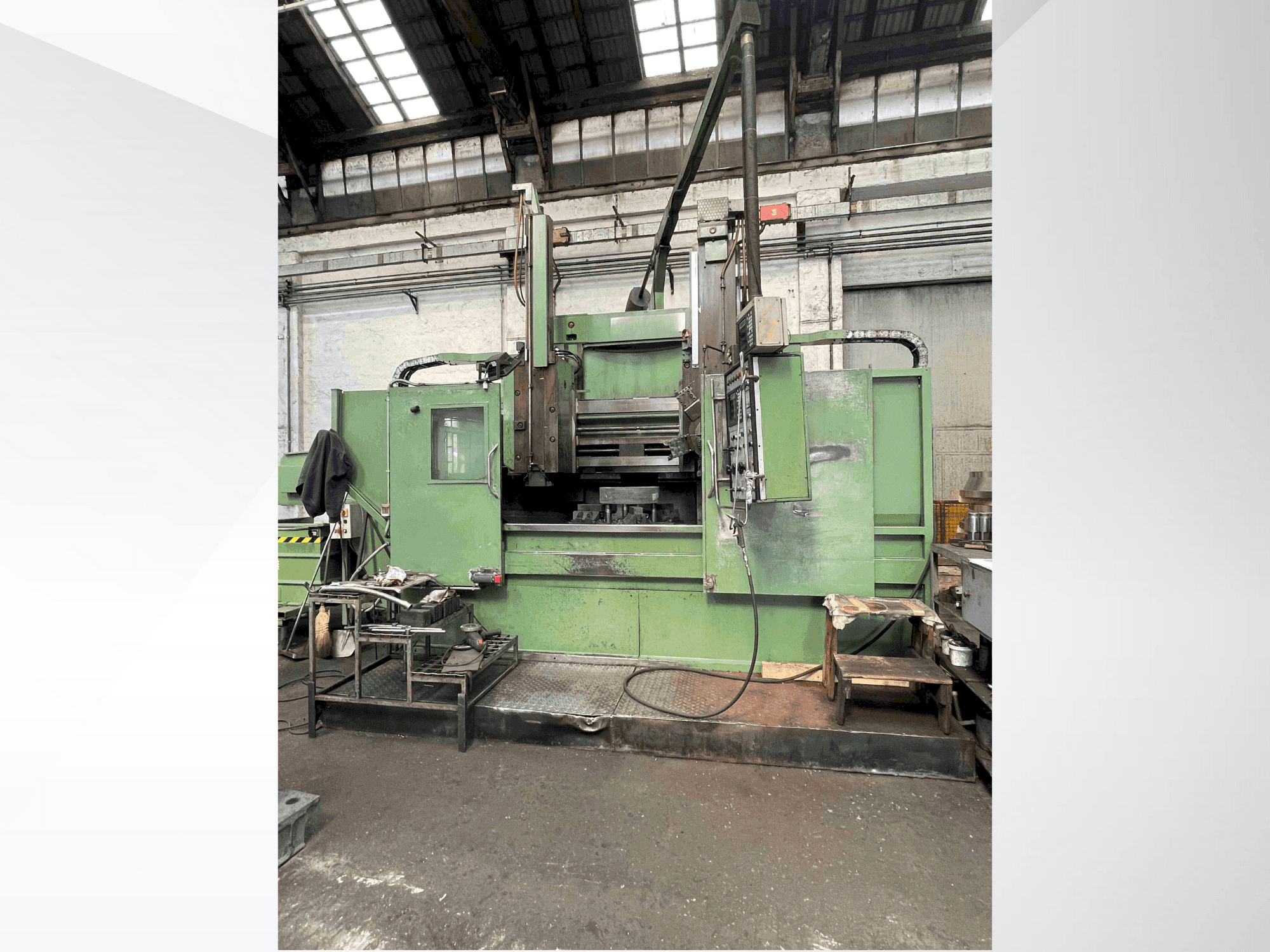 MORANDO VS 12-maskinen framifrån