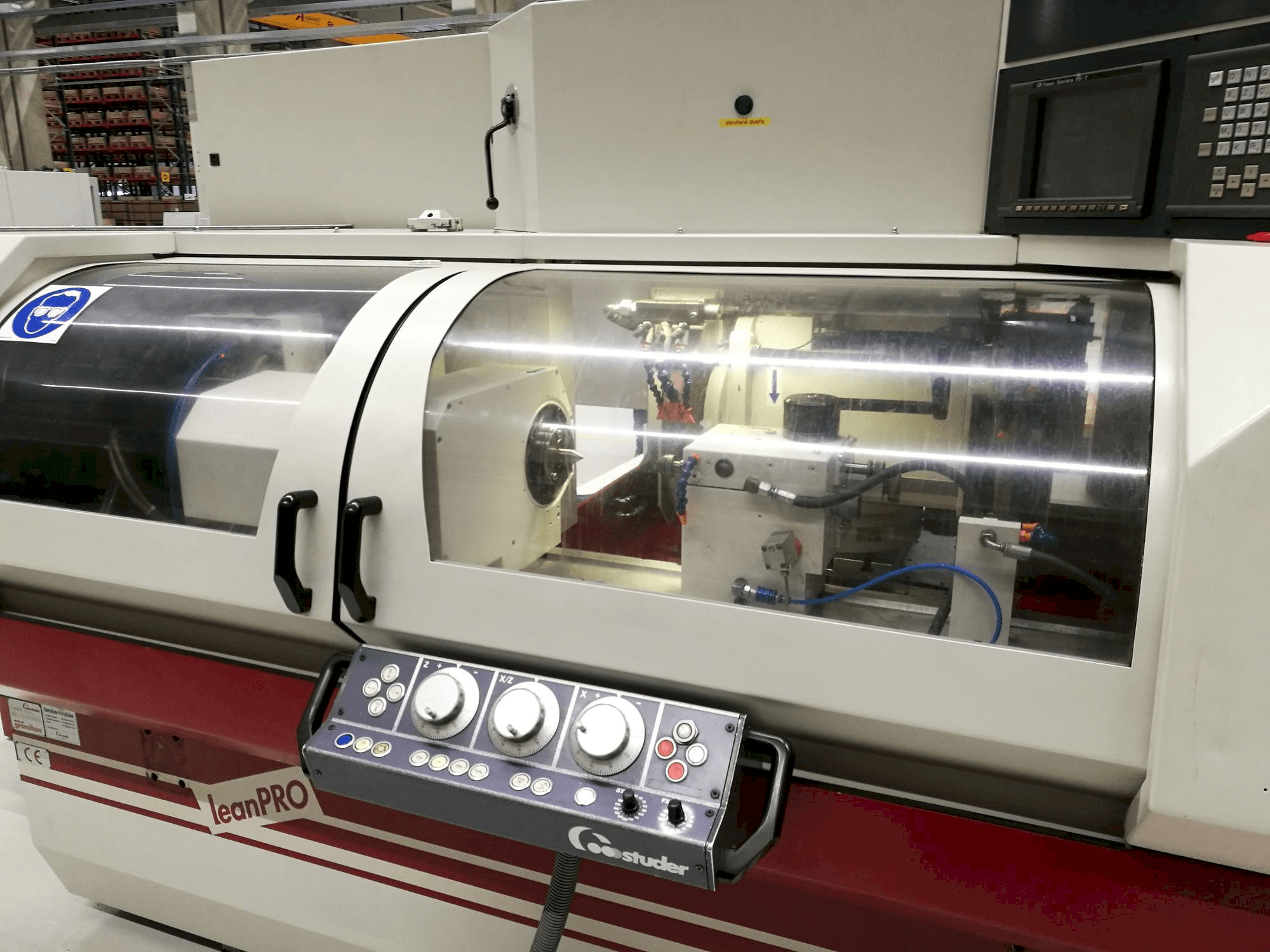 STUDER S30 lean PRO-maskinen framifrån