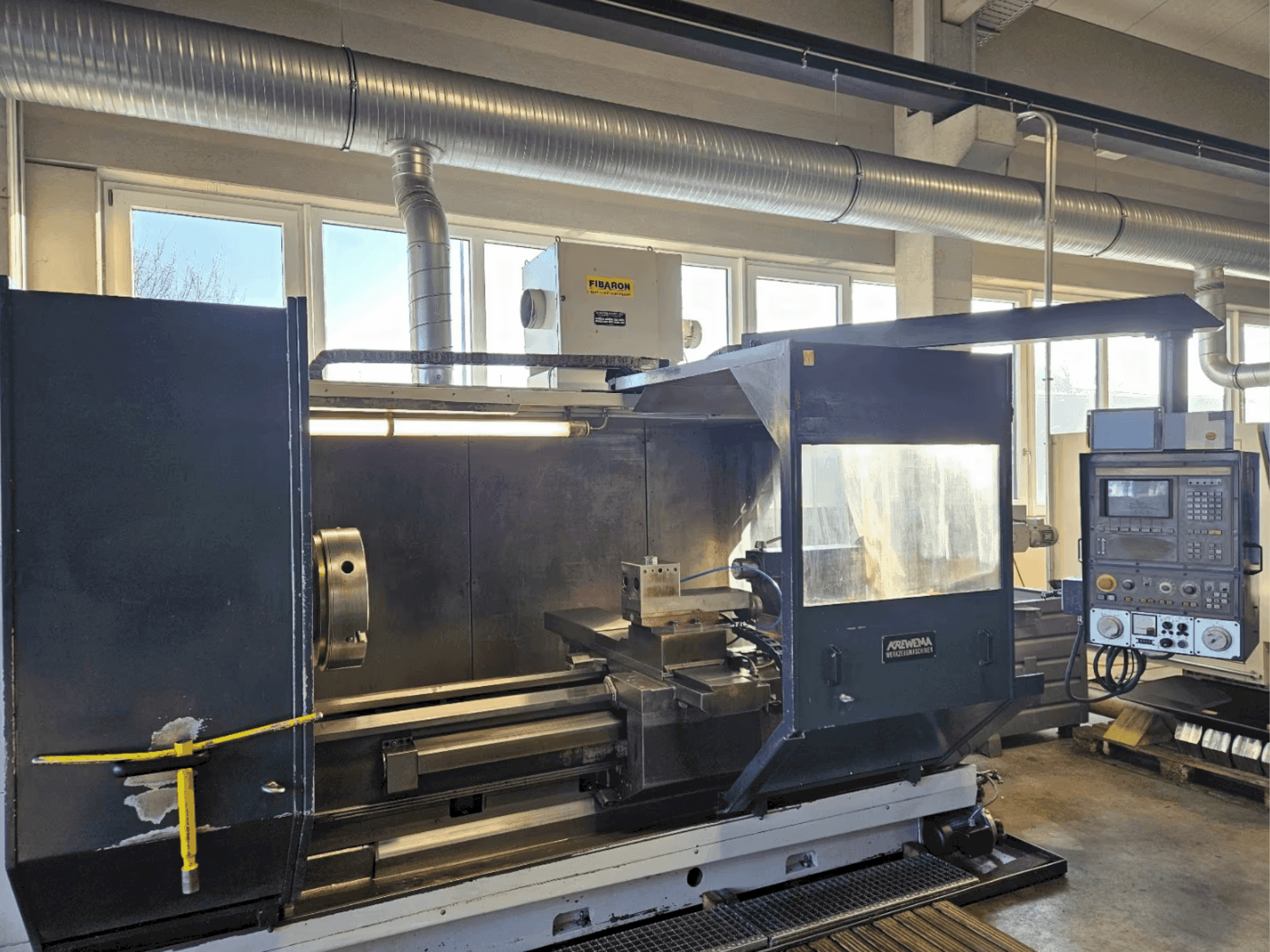 KREWEMA HFDM 40-maskinen framifrån