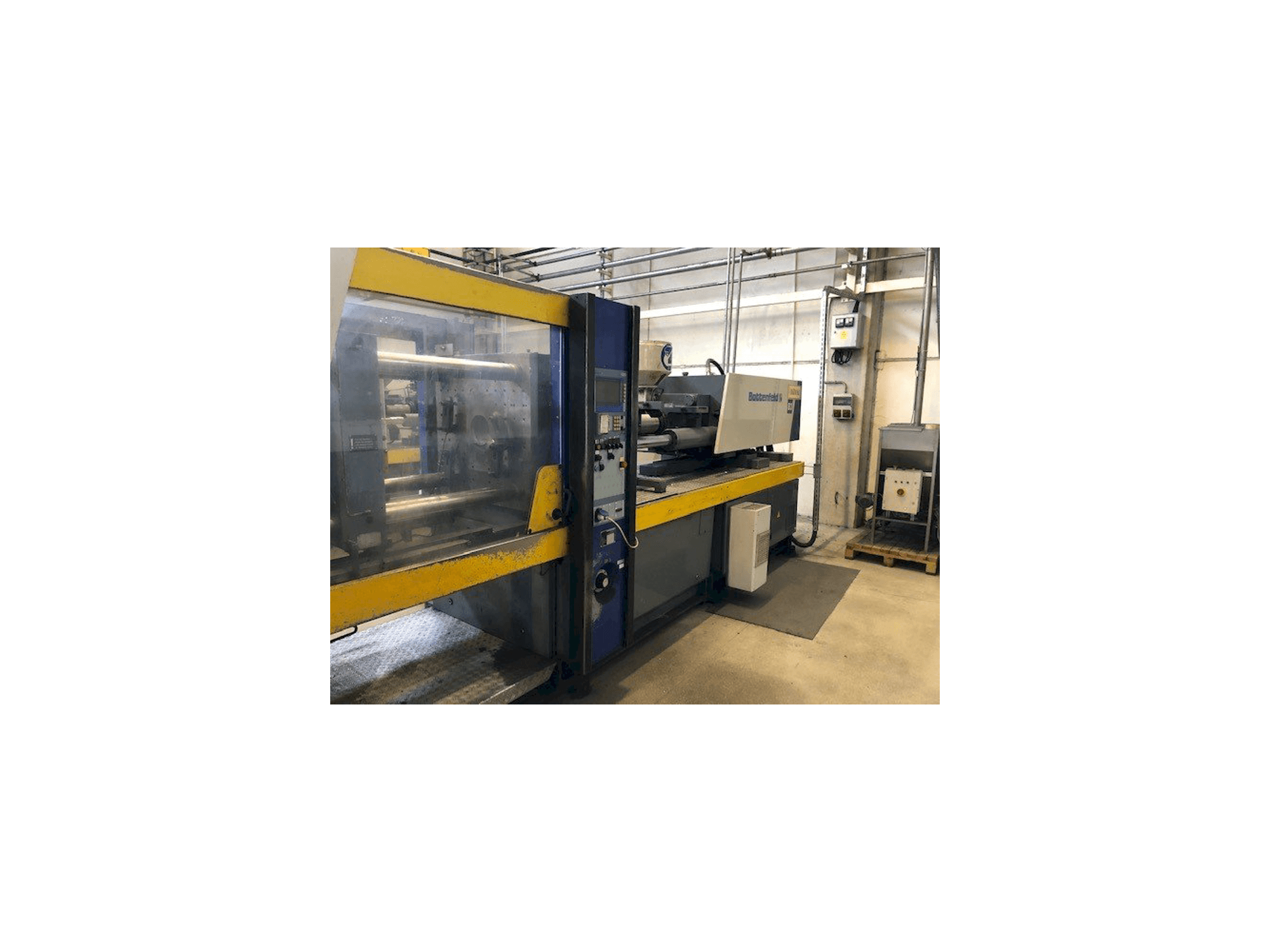 Battenfeld BC-T 1800 /1000-maskinen framifrån